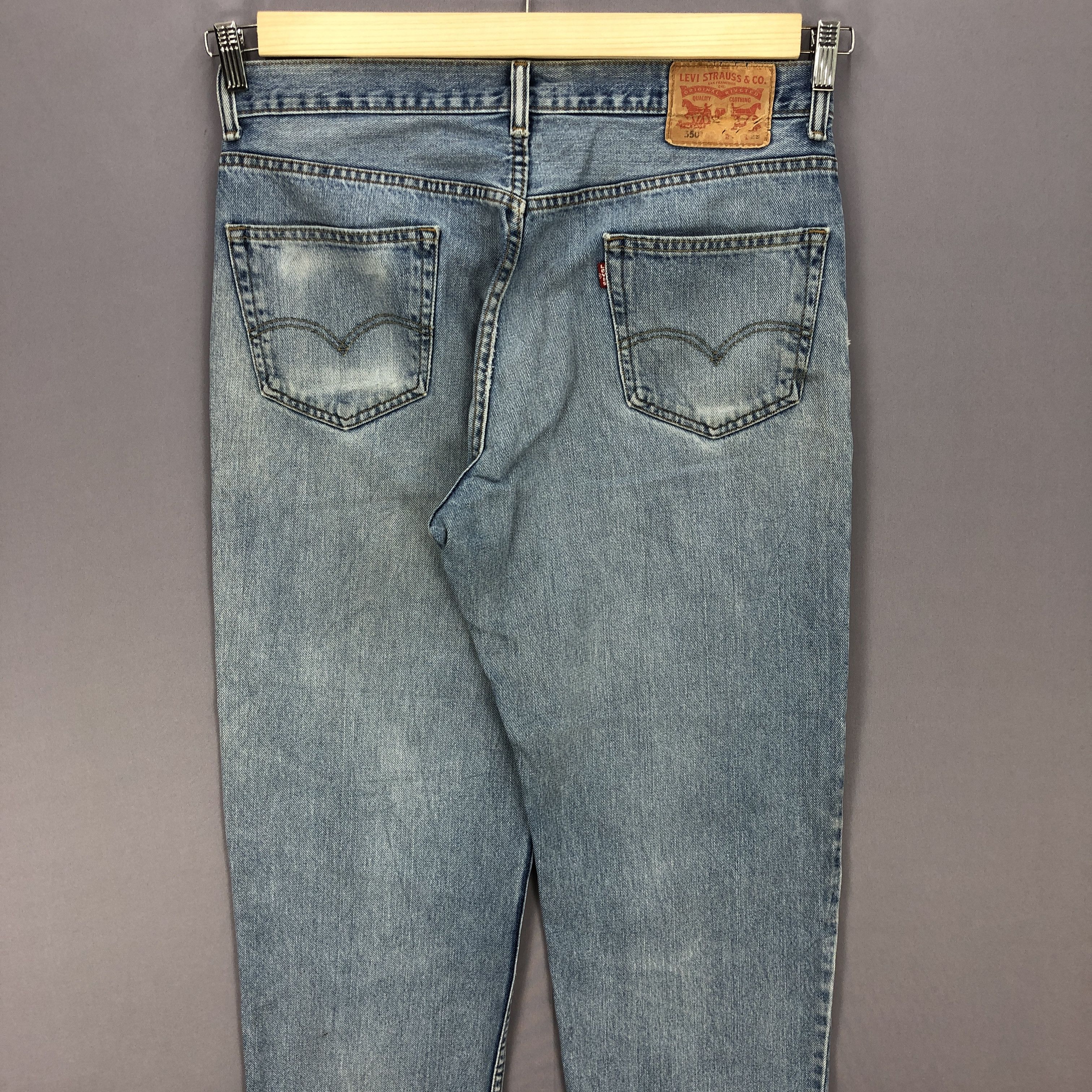 Levi's Vintage Levis Light Wash Baggy Jeans Levi's Sun Faded Denim Size US 36 / EU 52 - 4 Thumbnail