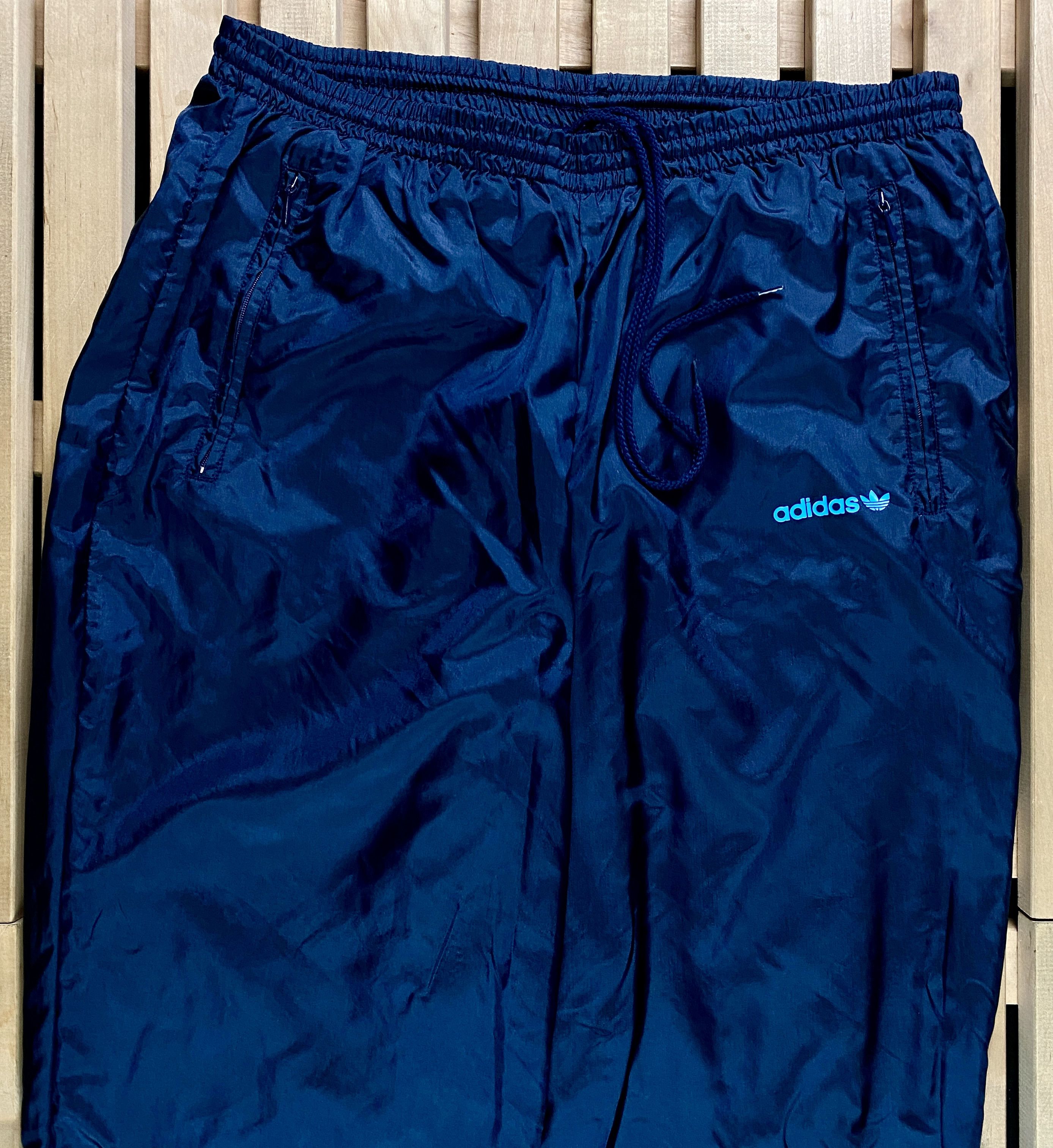 Adidas × Vintage Men’s Nylon Pants Jogger Adidas Vintage Size 7 / M-L Size US 32 / EU 48 - 2 Thumbnail