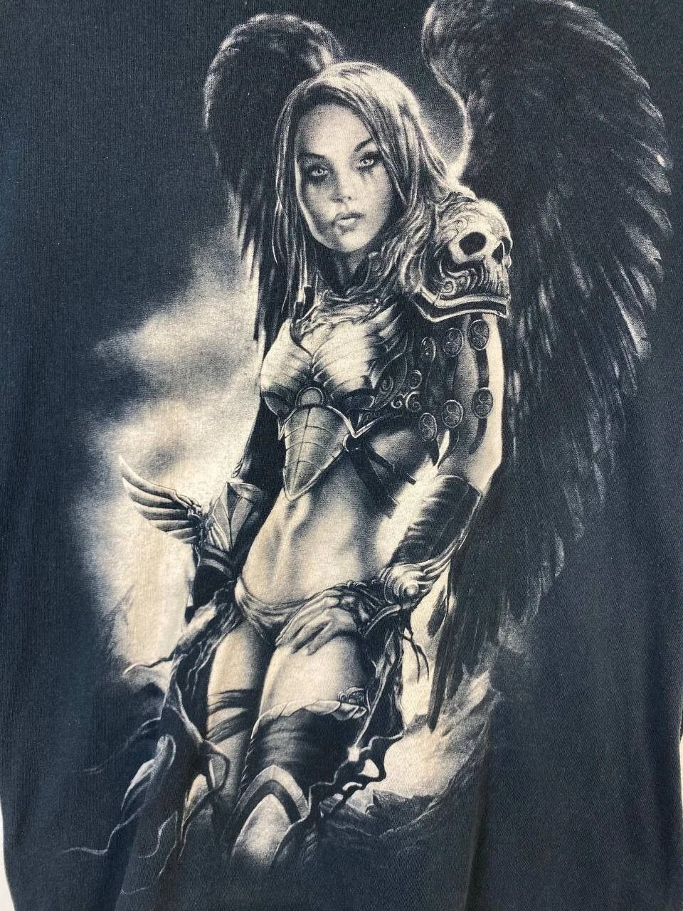 Gildan vintage t-shirt devil angel Size S Size US S / EU 44-46 / 1 - 2 Thumbnail