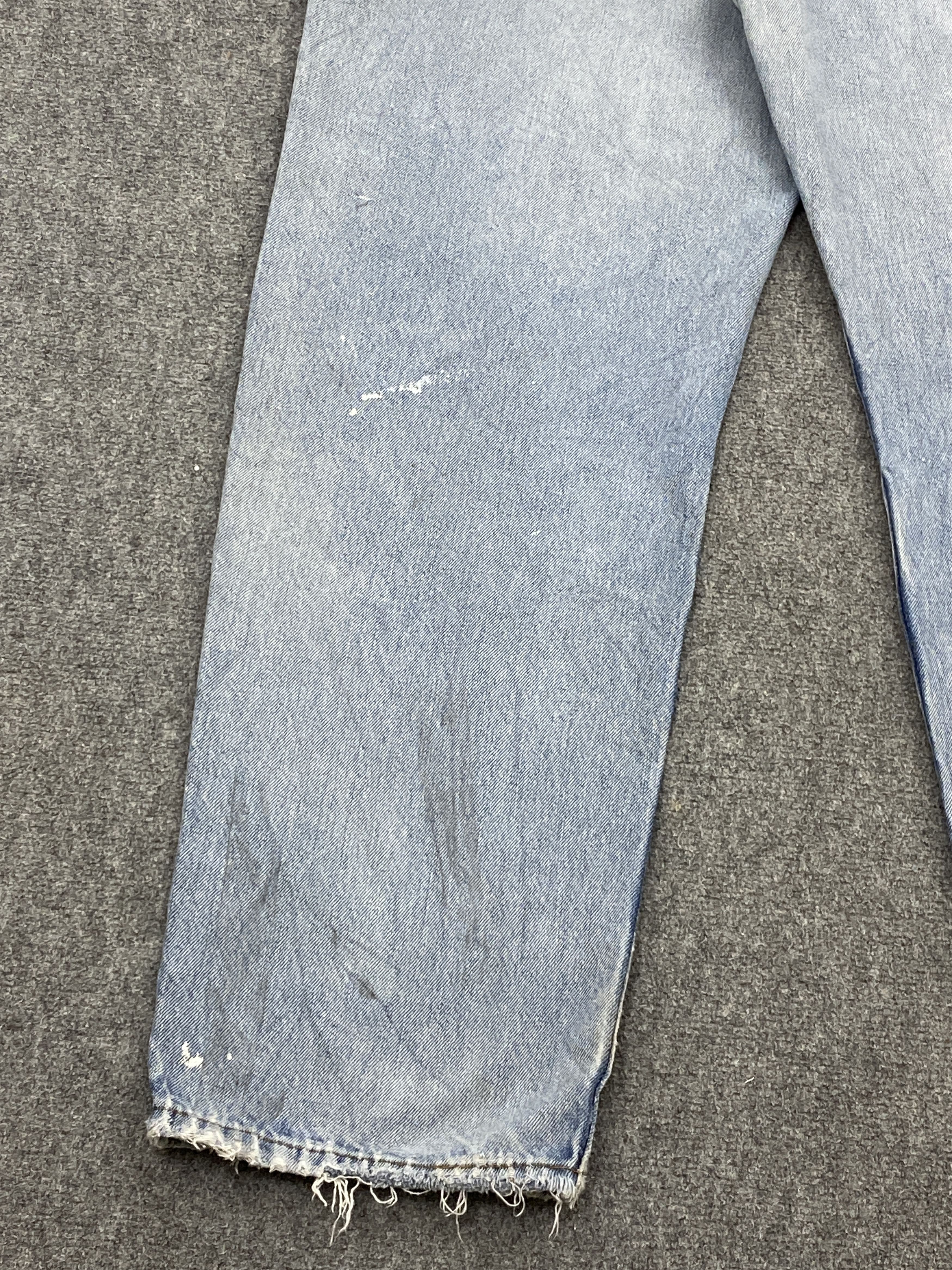 Levi's × Vintage Light Wash Vintage Levi's 550 Jeans DP2652 Size US 36 / EU 52 - 15 Thumbnail