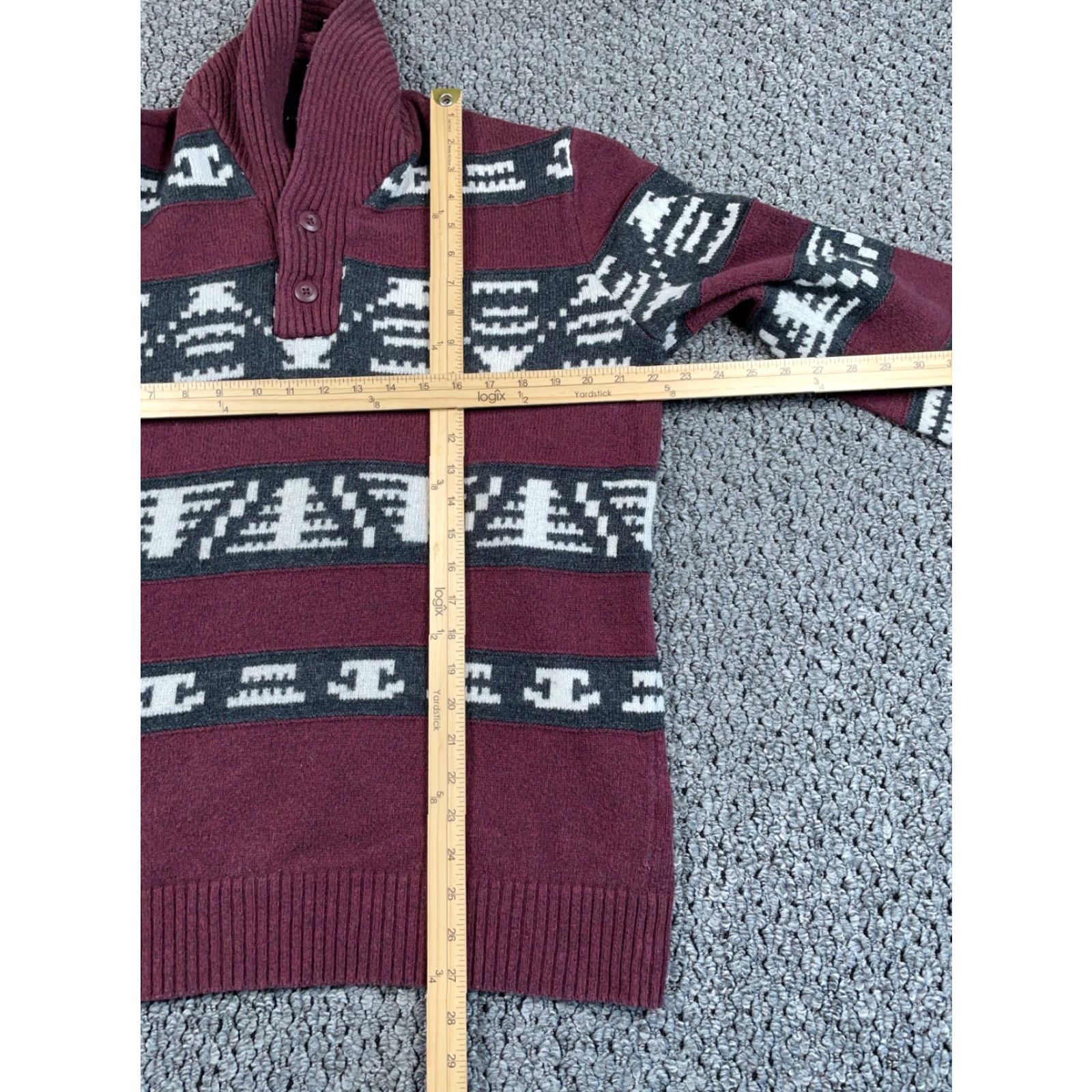 American Eagle Outfitters American Eagle Aztec Pattern Shawl Collar Sweater Adult Large Red Chunky Knit Size US L / EU 52-54 / 3 - 5 Thumbnail