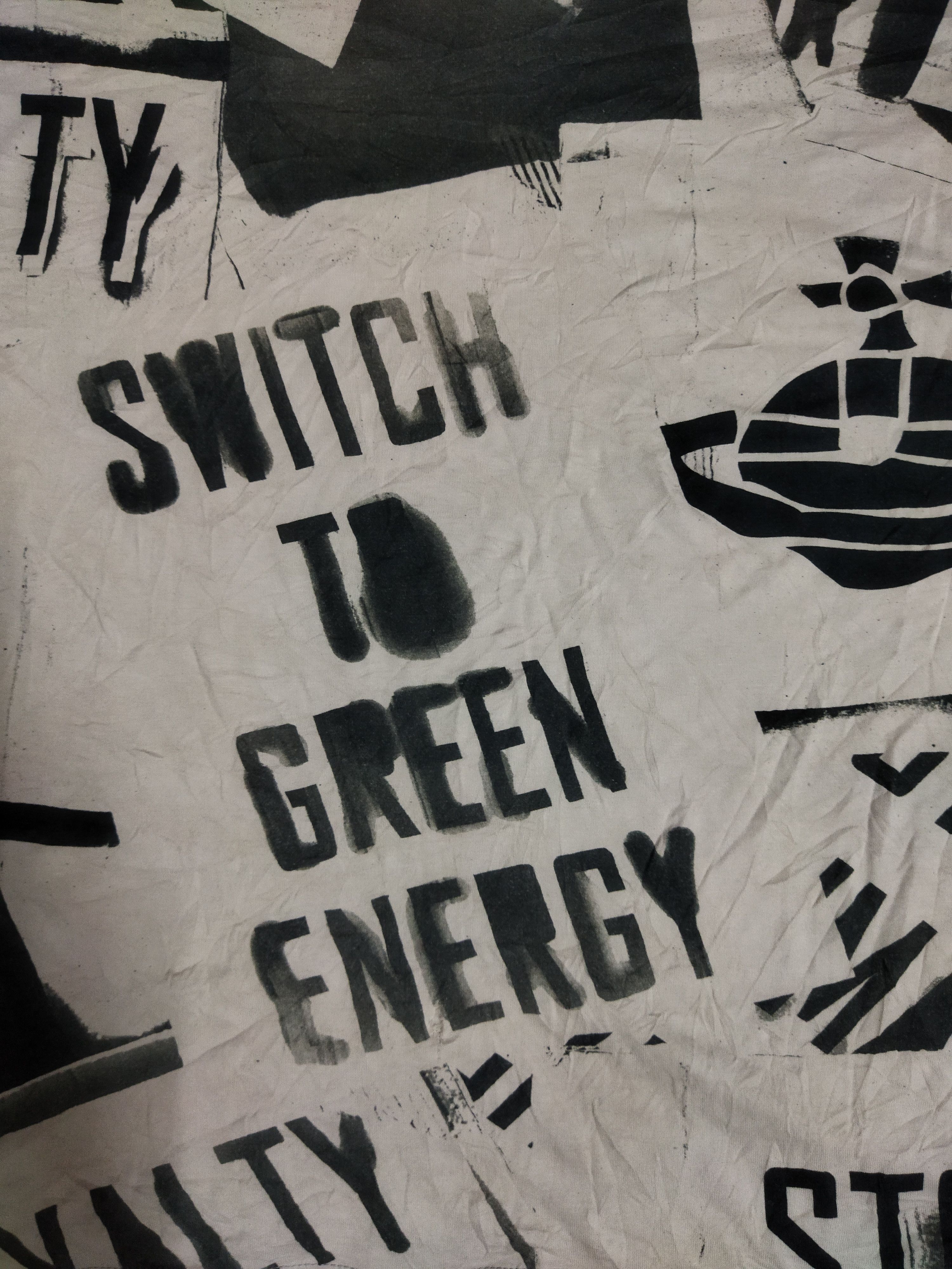 Vivienne Westwood Vivienne Westwood Switch To Green Energy Tee Size US XL / EU 56 / 4 - 3 Thumbnail