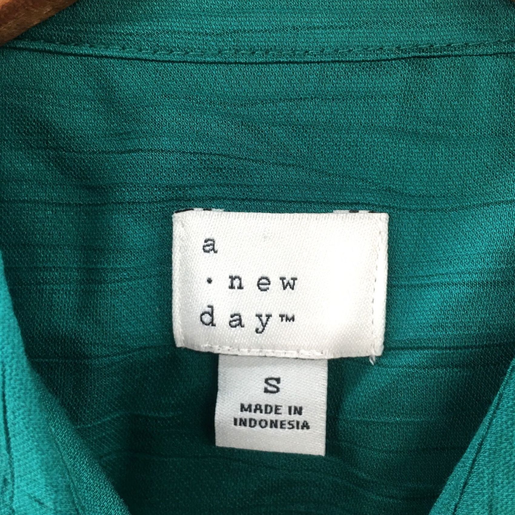 Vintage A New Day Button Up Shirt Womens Small Green Long Sleeve Collared Front Pocket Shirt Size S / US 4 / IT 40 - 6 Thumbnail