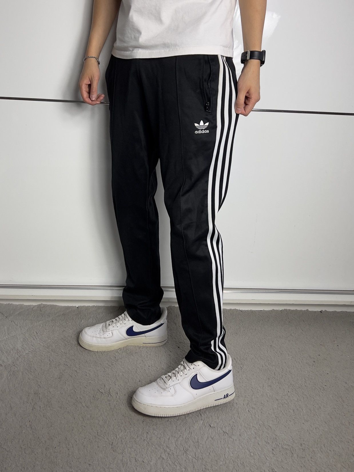 Adidas Spodnie Adidas Stripes Dresy Czarne W Paski Size US 31 - 1 Thumbnail