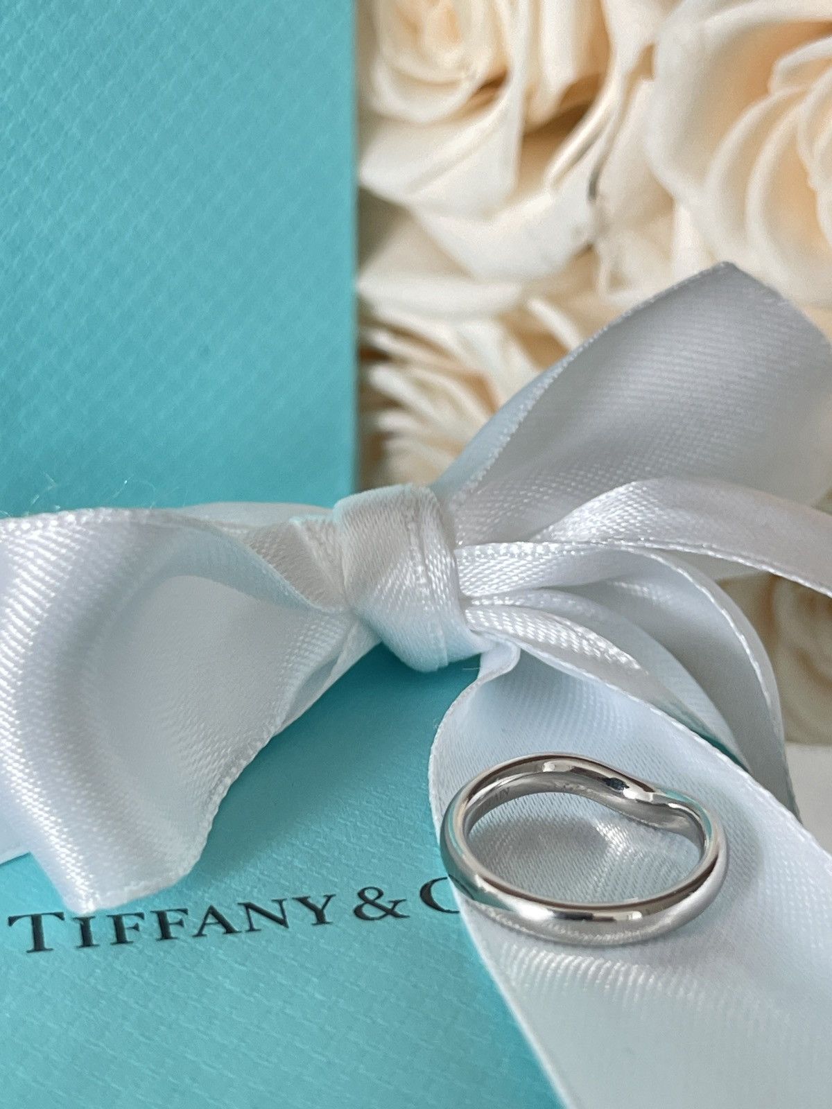 Tiffany & Co. Tiffany & Co. Elsa Peretti Ring in Platinum size 4 $2,800 Size ONE SIZE - 16 Thumbnail