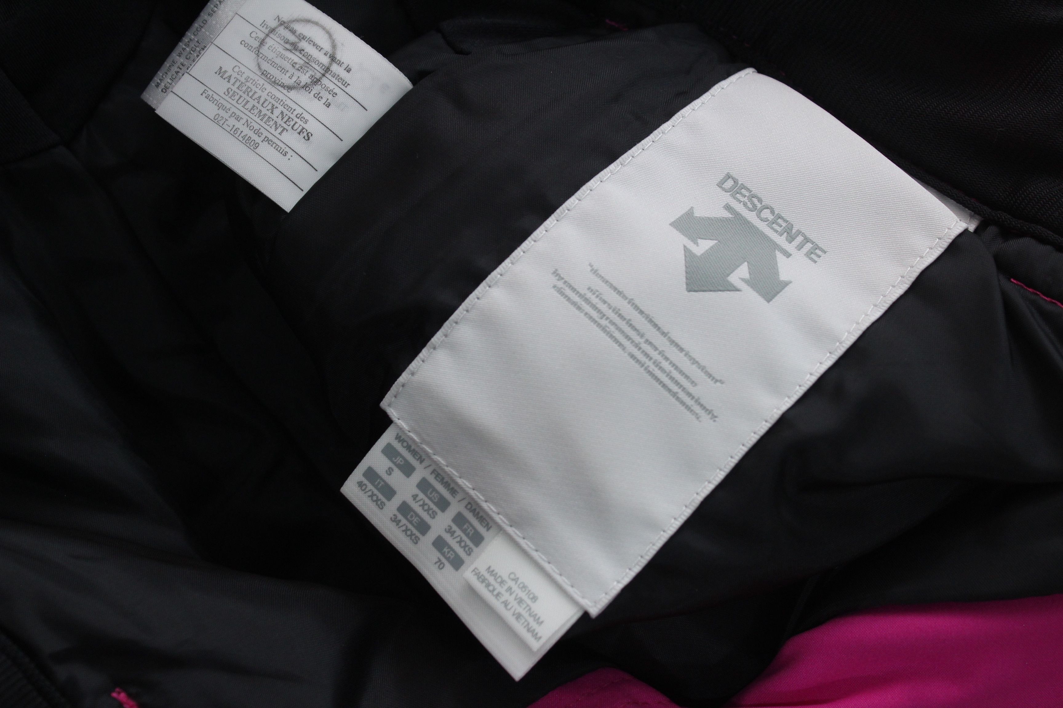 Descente Descente Ski Pants Womens Size US 4 Outdoor Hype Vintage Size 27" / US 4 / IT 40 - 6 Thumbnail
