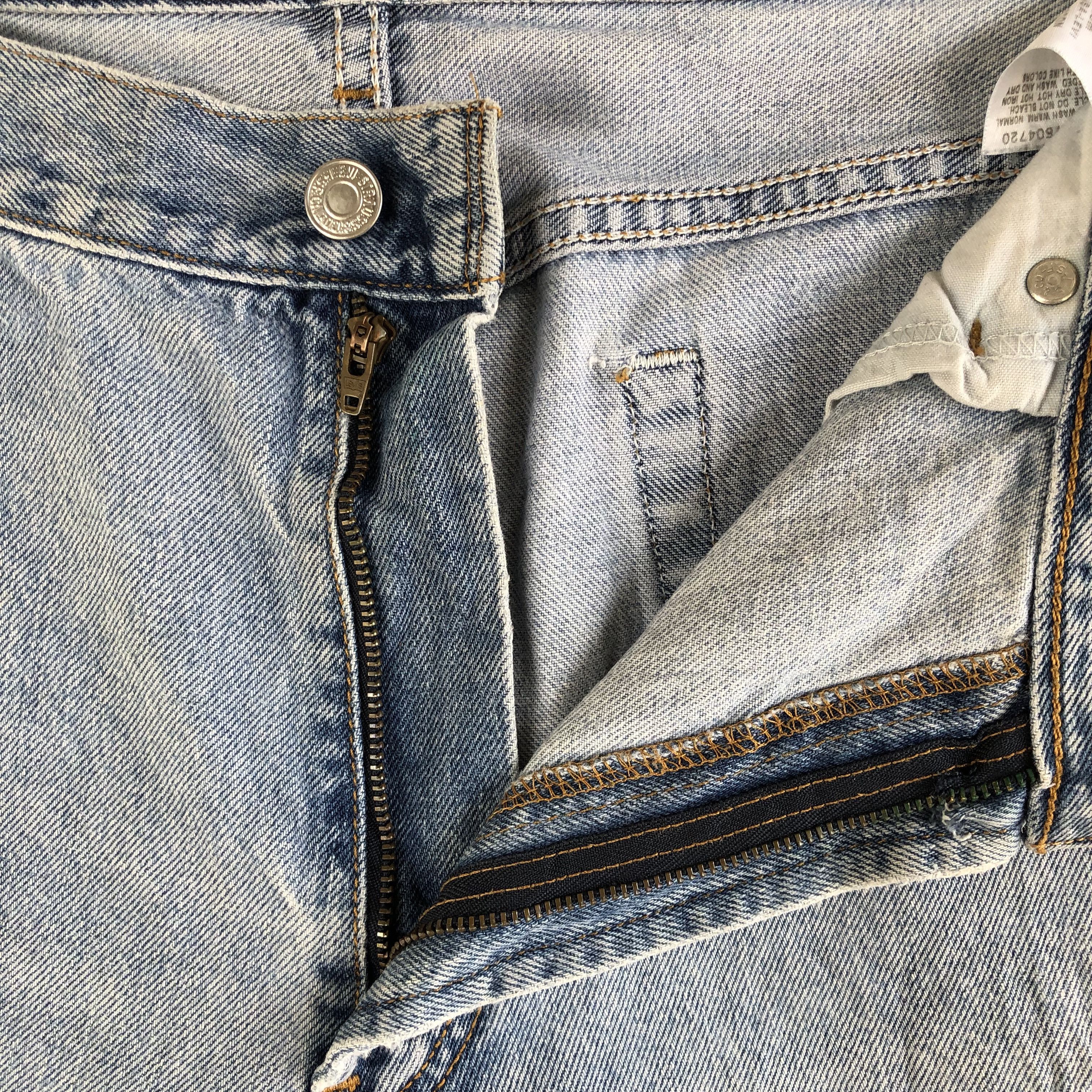 Levi's Vintage Levis Sun Faded Jeans Levi's Baggy Light Wash Denim Size US 34 / EU 50 - 8 Thumbnail