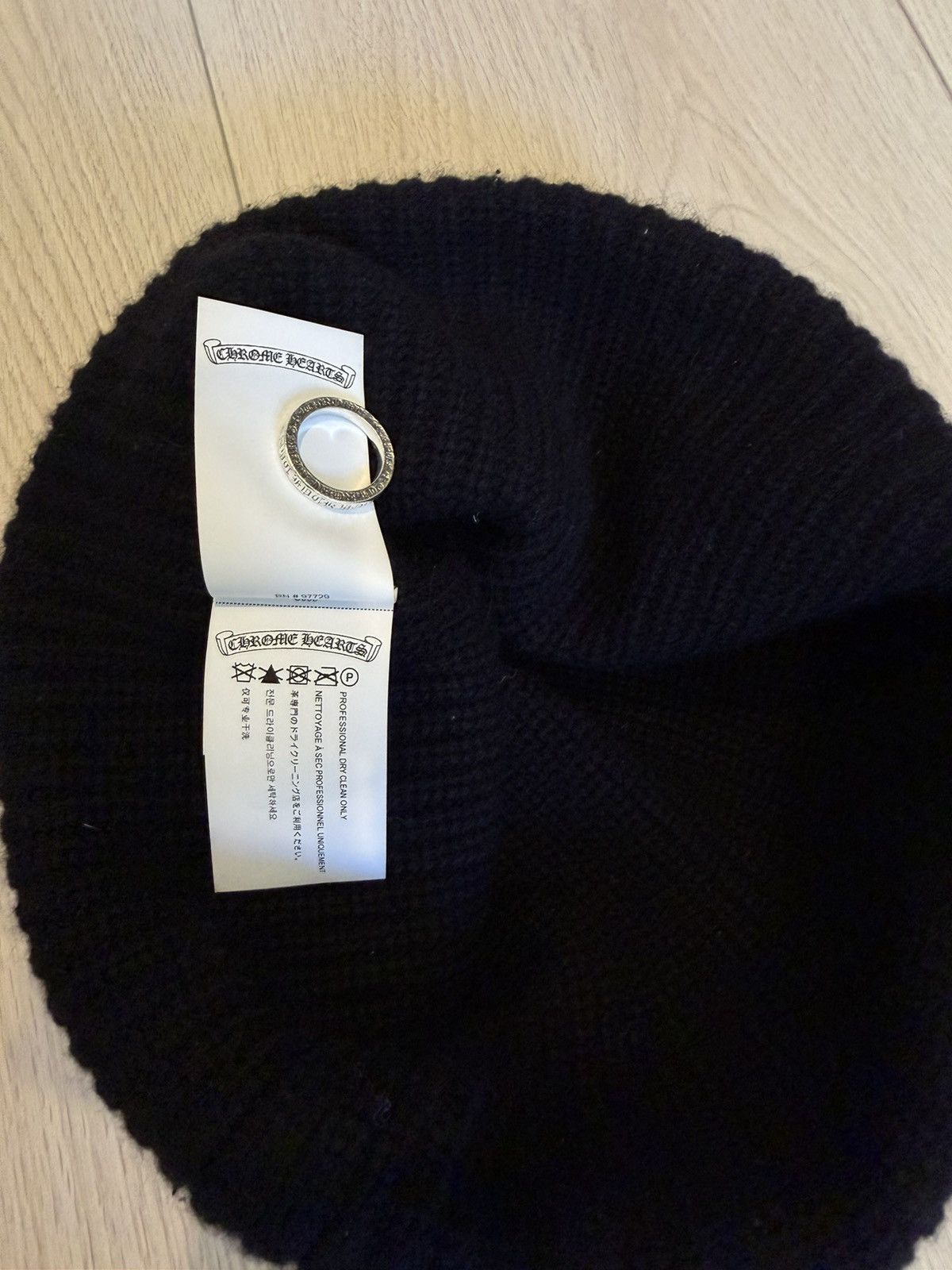 Chrome Hearts Chrome Hearts Black & Red Triple Star Leather Patch Beanie Size ONE SIZE - 11 Thumbnail