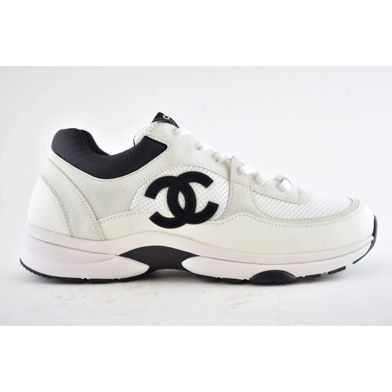 Chanel Chanel Leather CC Logo Low Top Lace Up Trainer Sneaker 44 11 Size US 11 / EU 44 - 2 Thumbnail