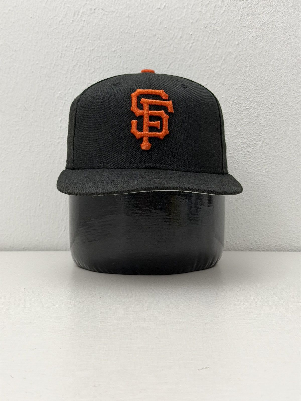 New Era Vintage 90s SF Giants New Era Fitted Hat Size 7 Wool USAMade Size ONE SIZE - 1 Thumbnail