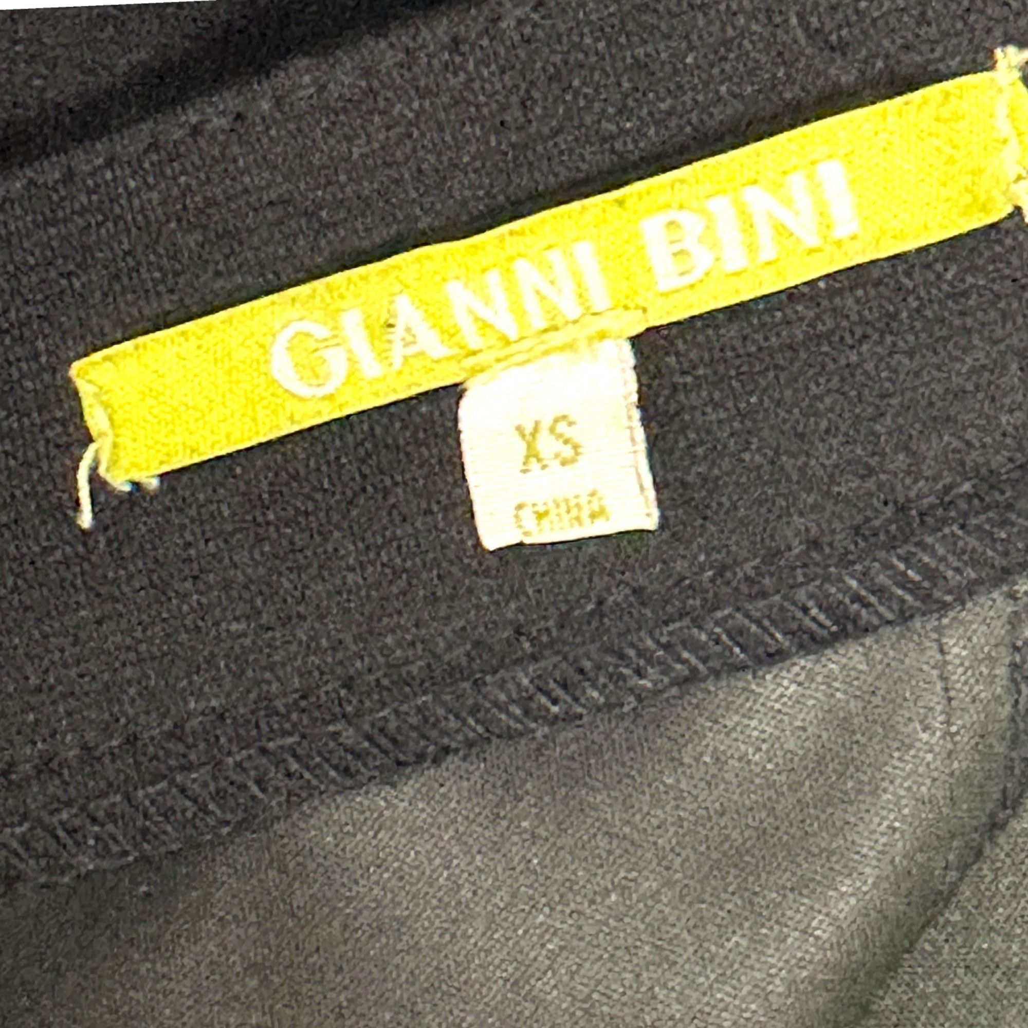 Gianni Valentino Gianni Bini XS Black PU Leather Ponte Fabric Skirt Zipper Cl Size 27" / US 4 / IT 40 - 4 Thumbnail