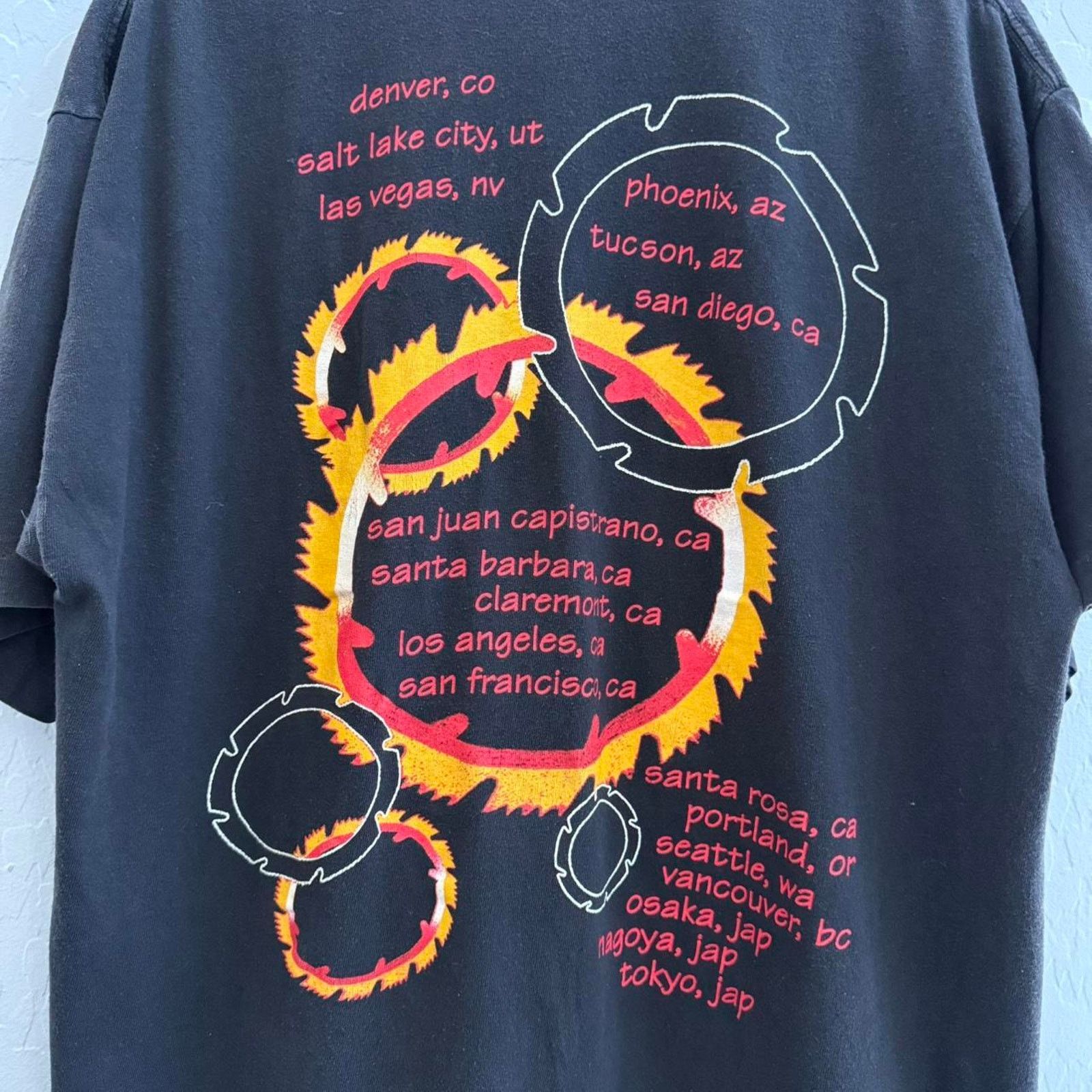 Other Vintage 1994 Violent Femmes Tour Shirt Size US XL / EU 56 / 4 - 4 Thumbnail