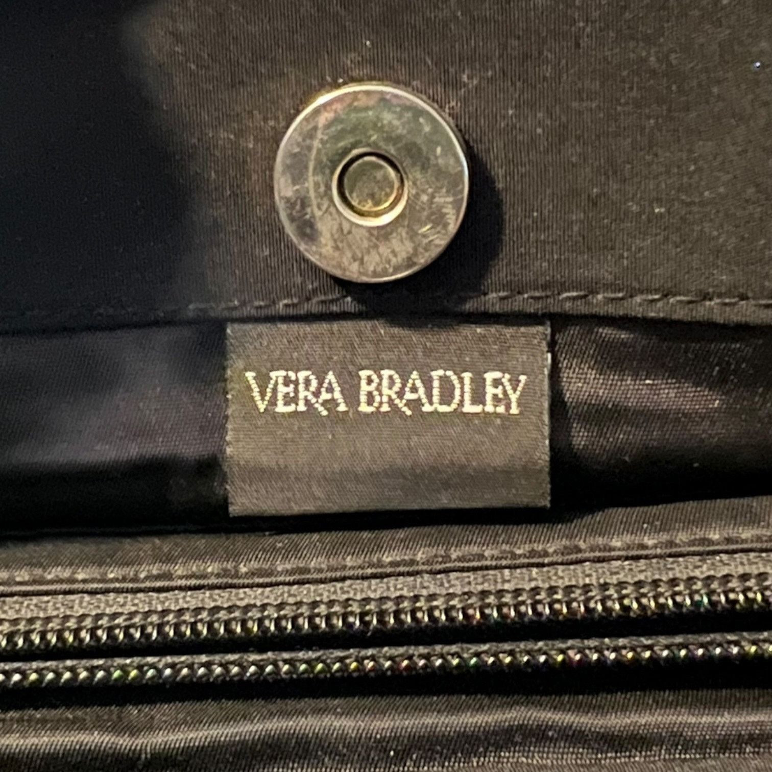 Vera Bradley Vera Bradley Microfiber Quilted Purse Metal Feet DAMAGED Size ONE SIZE - 9 Thumbnail