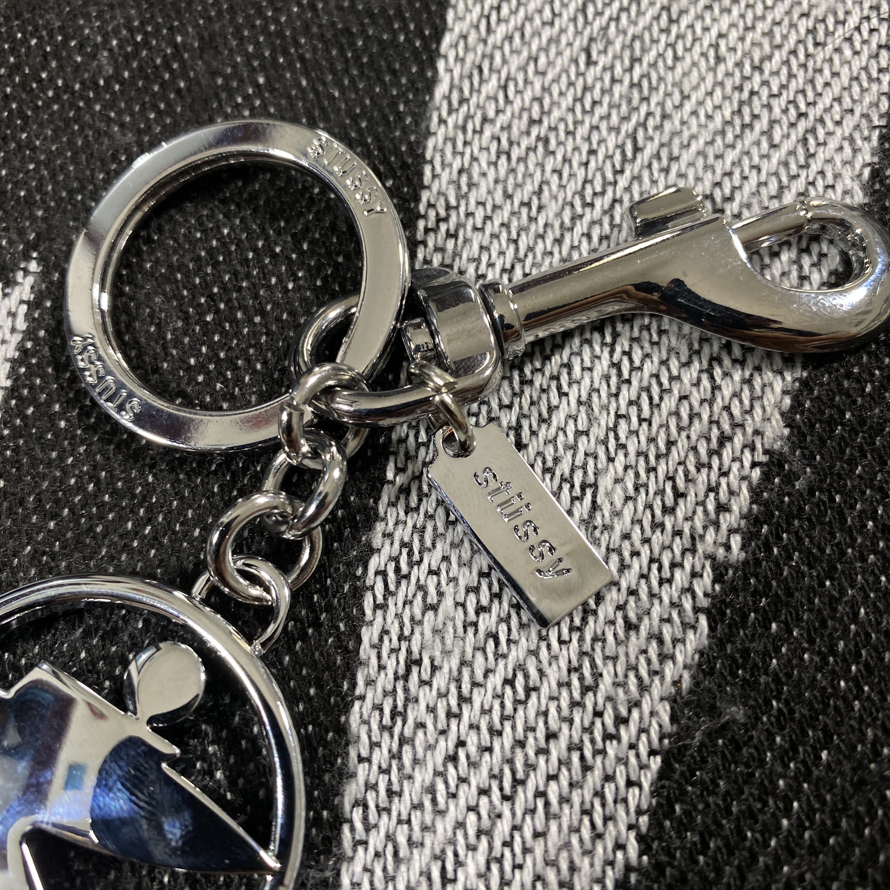 Stussy HYPE Stussy Surfman Keychain Size ONE SIZE - 2 Thumbnail