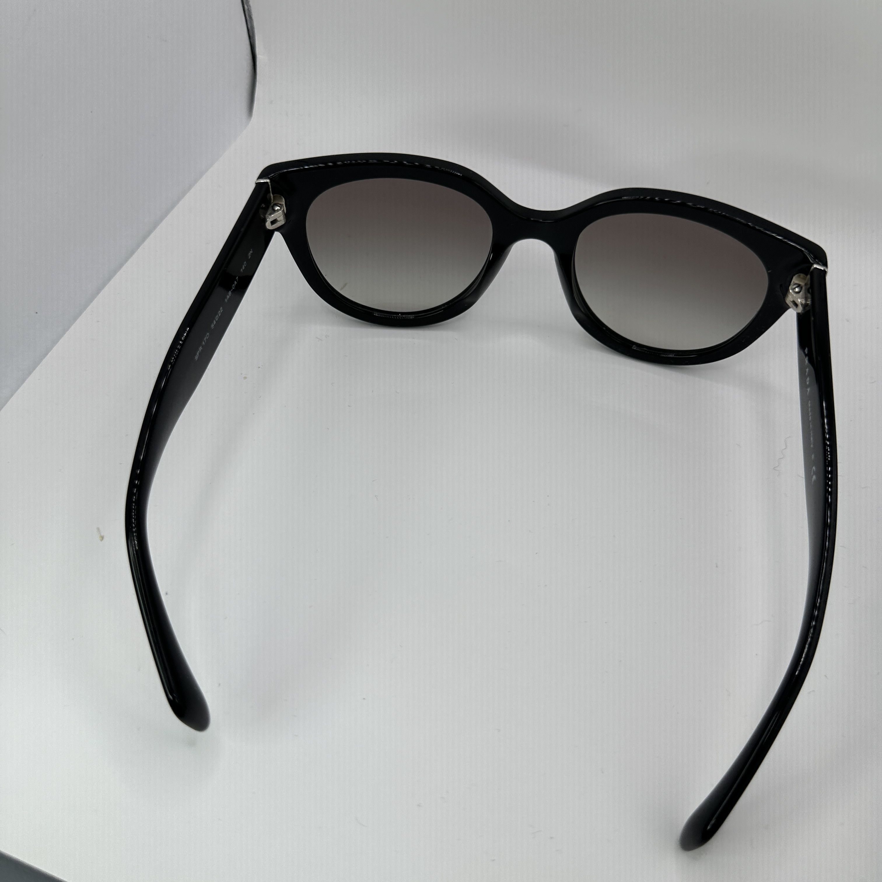 Prada × Vintage Vintage Prada Swing Cat Eye Sunglasses 00s Size ONE SIZE - 7 Thumbnail