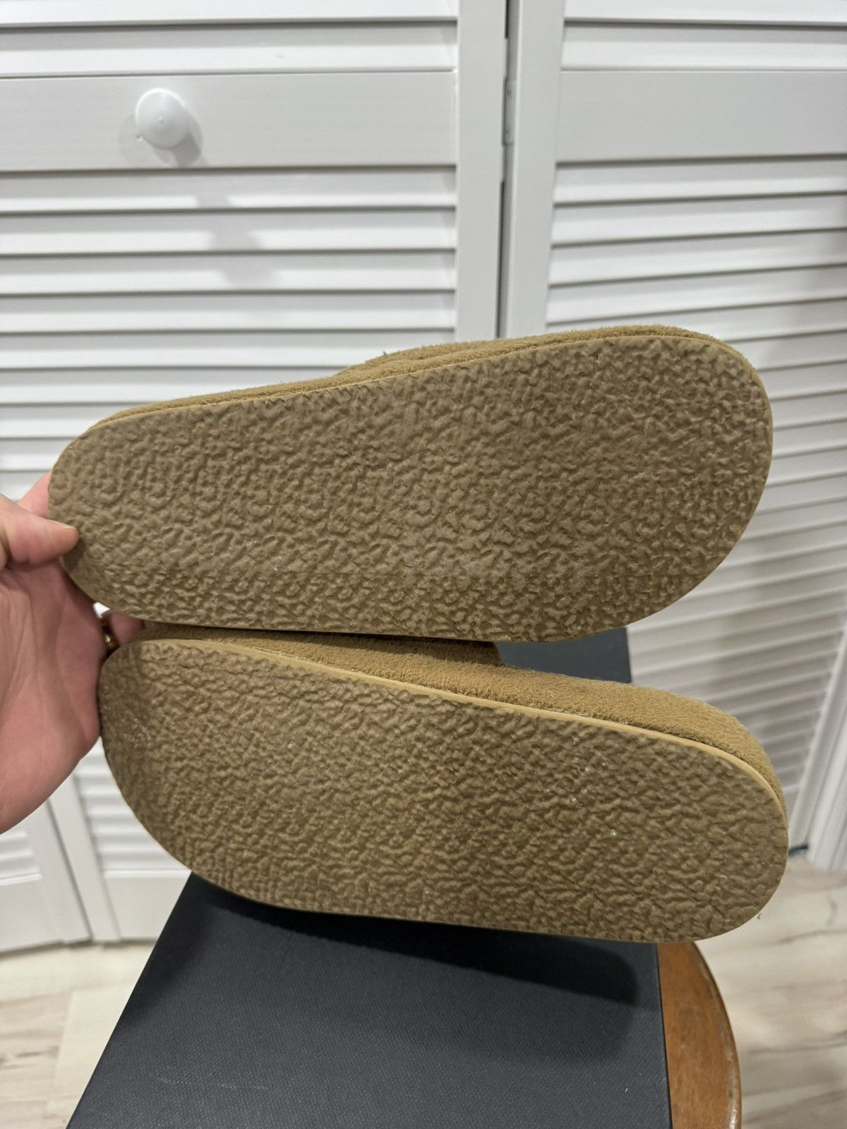 Yeezy Yeezy Season 7 Fleece Slide (Trench) Size US 8 / EU 41 - 7 Thumbnail