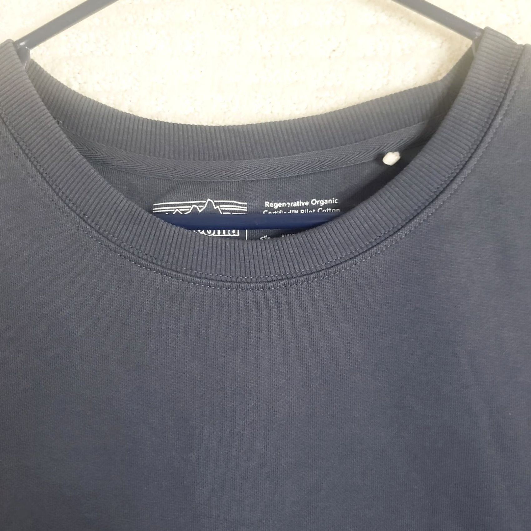 Patagonia Patagonia Sweatshirt Mens Medium Pullover Crew Neck Blue 100% Organic Cotton Outdoor Comfort Size US M / EU 48-50 / 2 - 6 Thumbnail