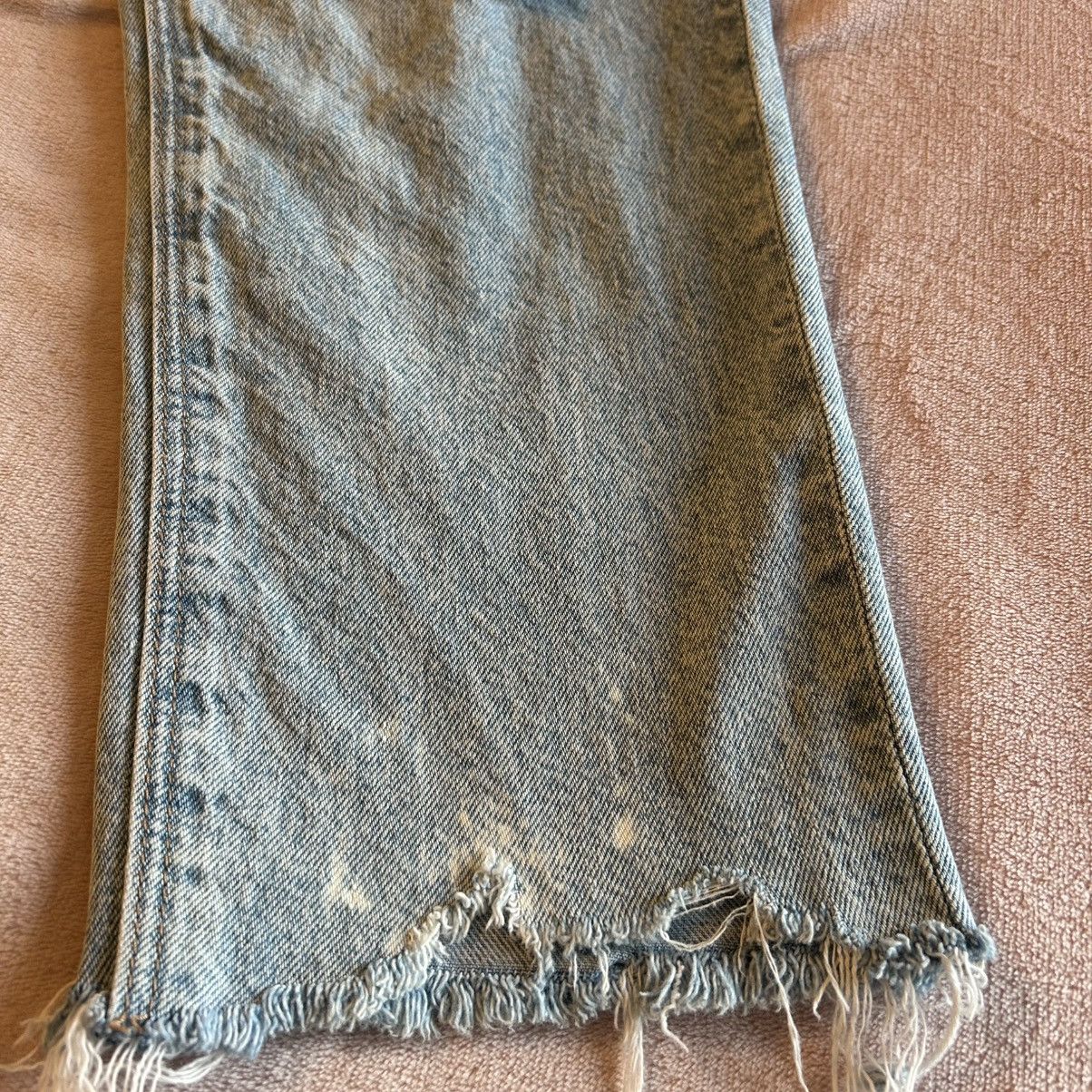 American Eagle Outfitters American Eagle Strigid light wash high rise distressed 14 Size 36" / US 14 / IT 50 - 11 Thumbnail