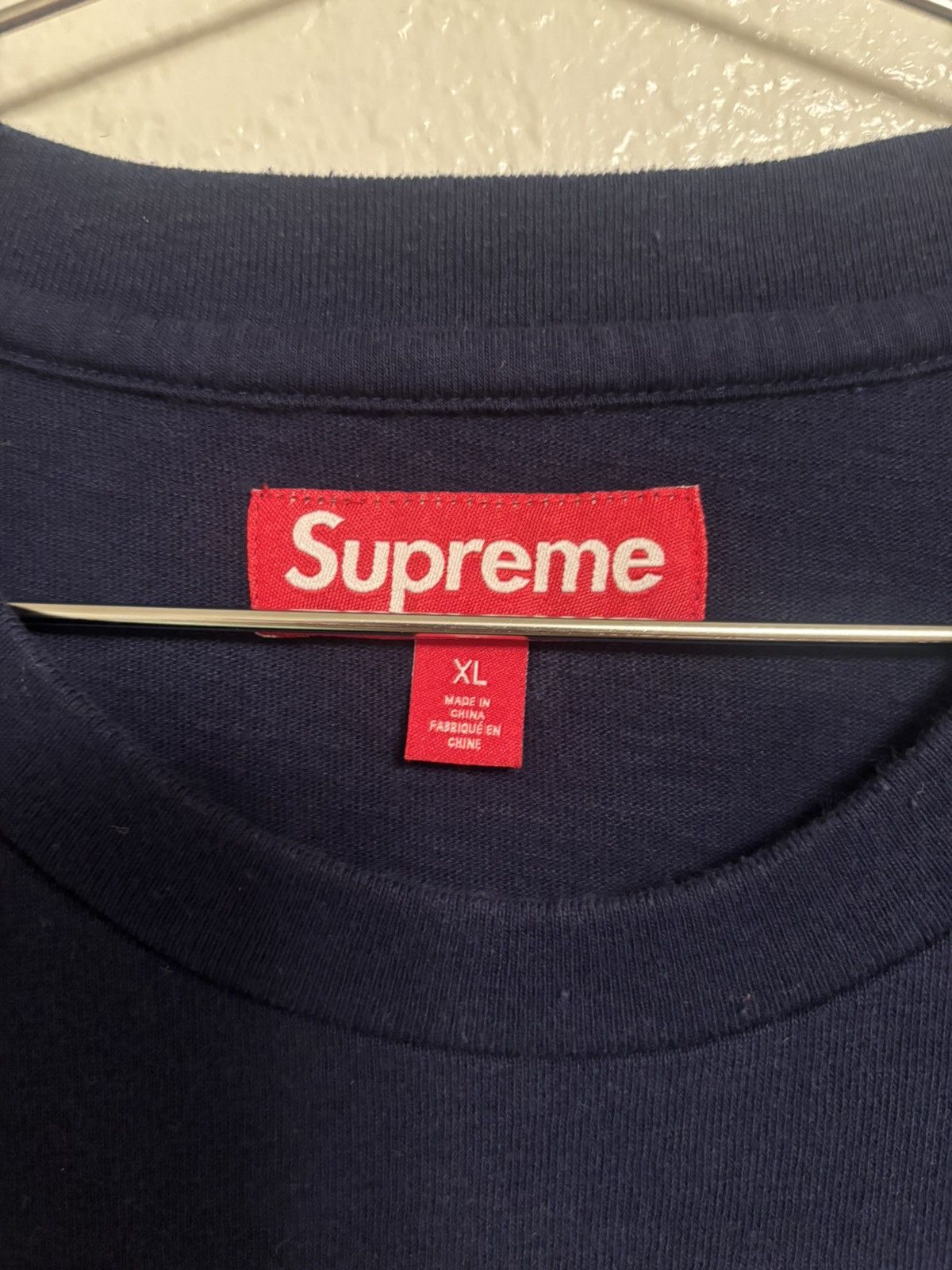 Supreme SUPREME COLLEGIATE TOP XL NAVY Size US XL / EU 56 / 4 - 3 Thumbnail