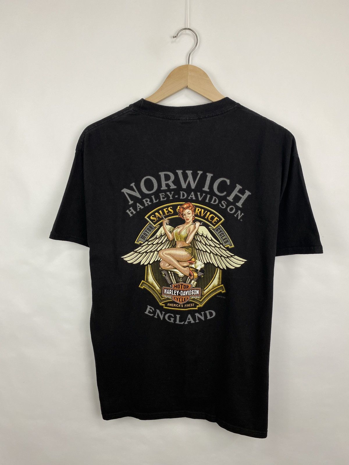 Harley Davidson 🏴󠁧󠁢󠁥󠁮󠁧󠁿 Vintage Y2K Harley Davidson England Sexy Girl Choppers Tee Size US L / EU 52-54 / 3 - 4 Thumbnail