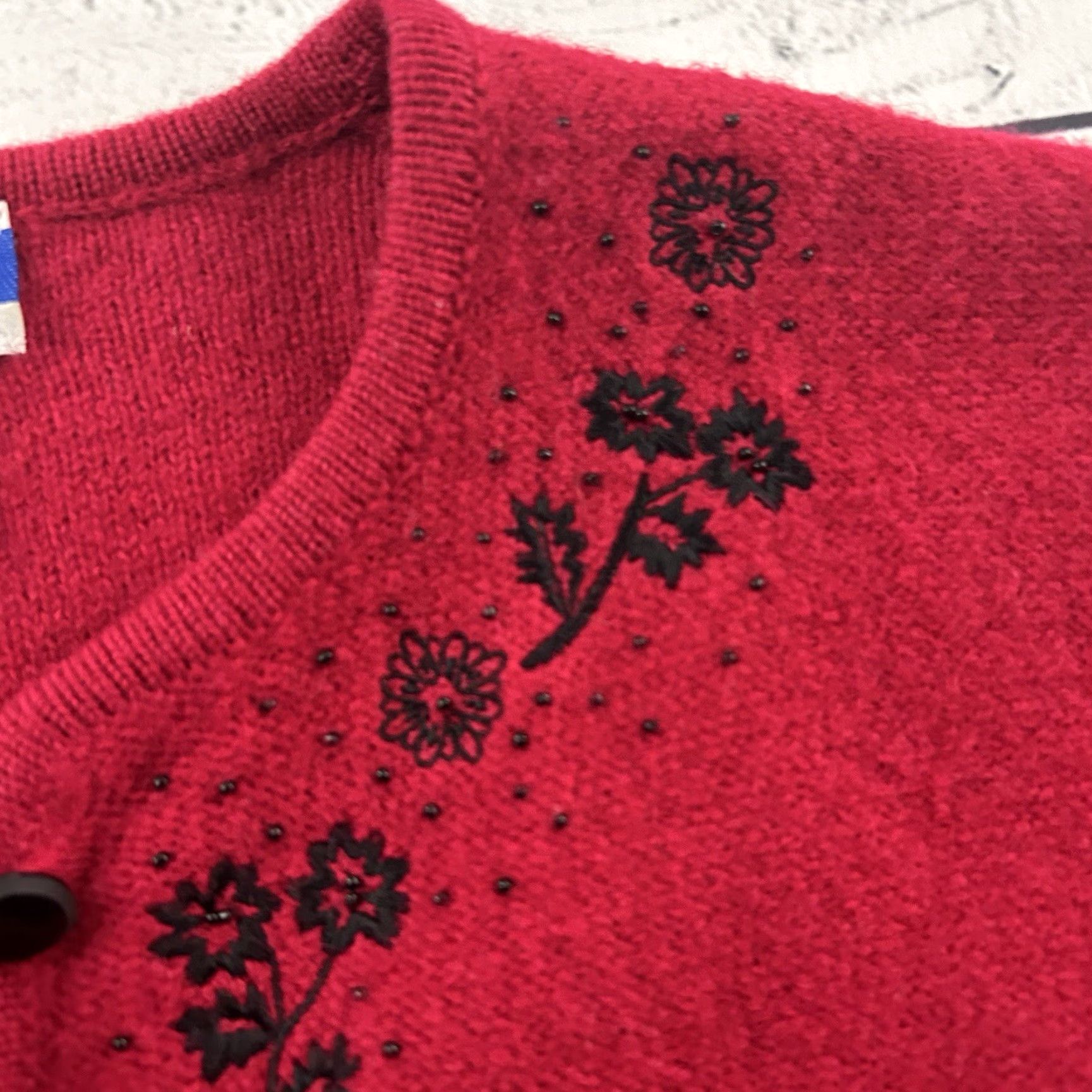 Pendleton Pendleton 100% Wool Embroidered Sweater Women's Petite Medium Red Cardigan PM Wool Embroidered Pendleton Women Petite Medium Red Sweater Size M / US 6-8 / IT 42-44 - 3 Thumbnail