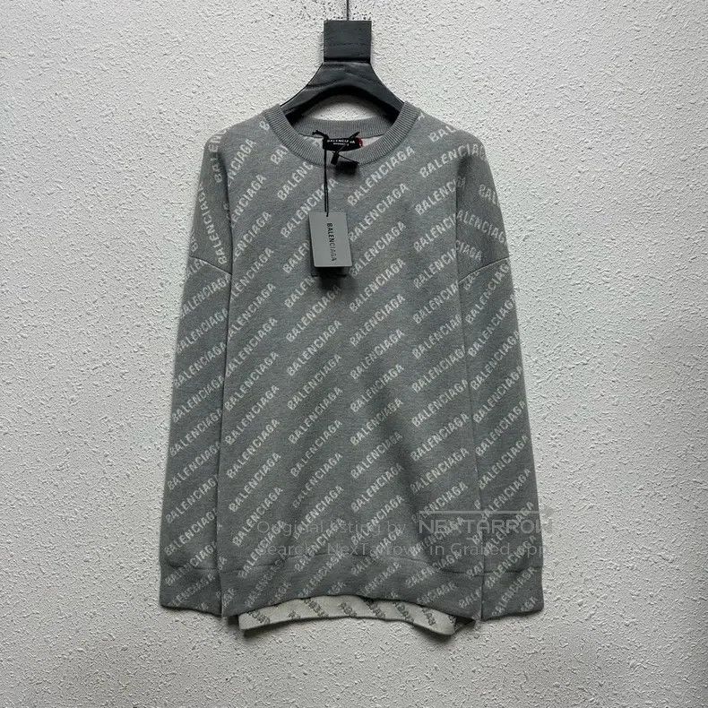 Balenciaga Balenciaga All-over print LOGO white and grey wool-knit sw Size US S / EU 44-46 / 1 - 1 Thumbnail