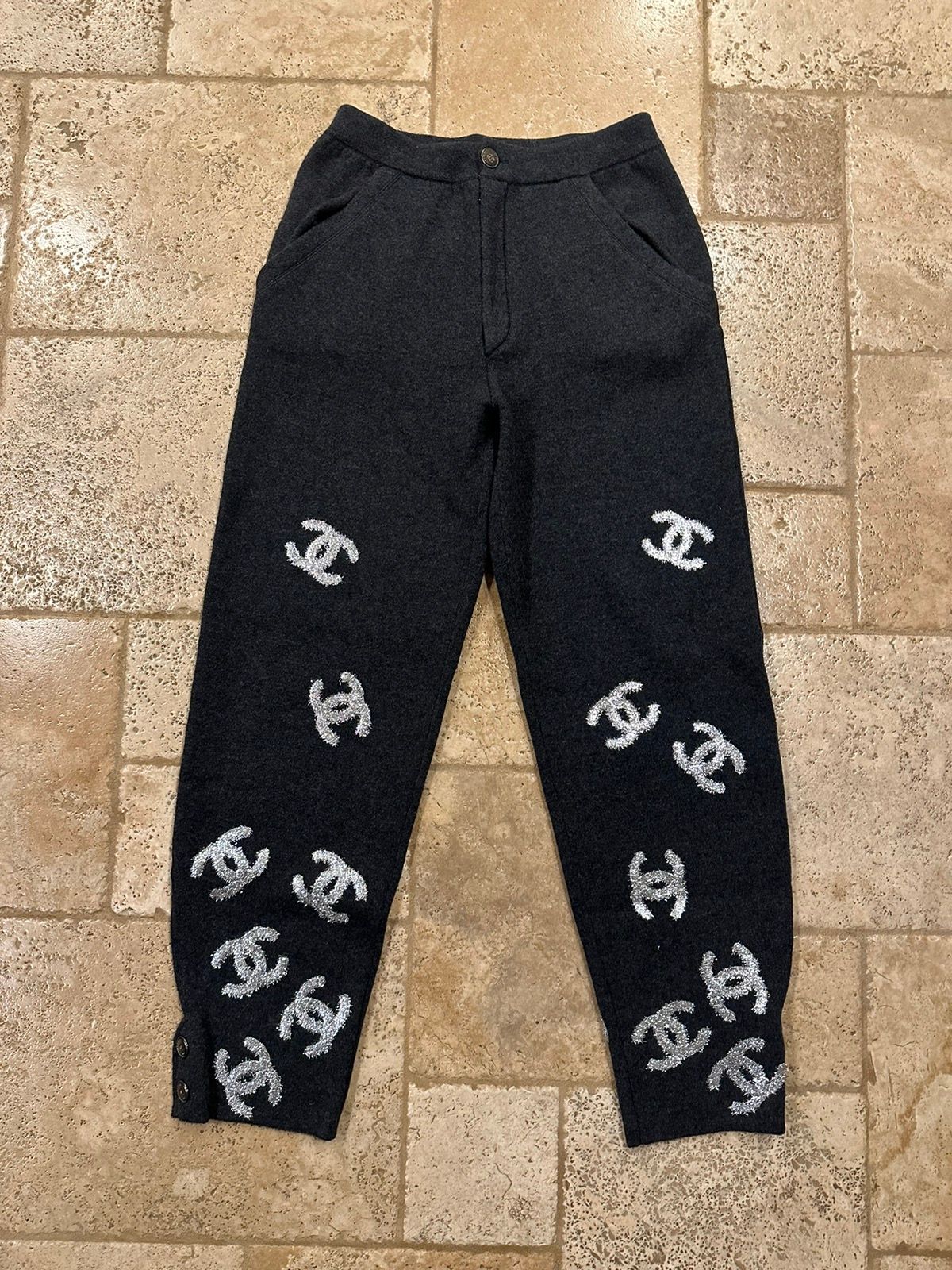 Pre-owned Chanel Grey Cashmere Glitter Cc Logo Unisex Pants