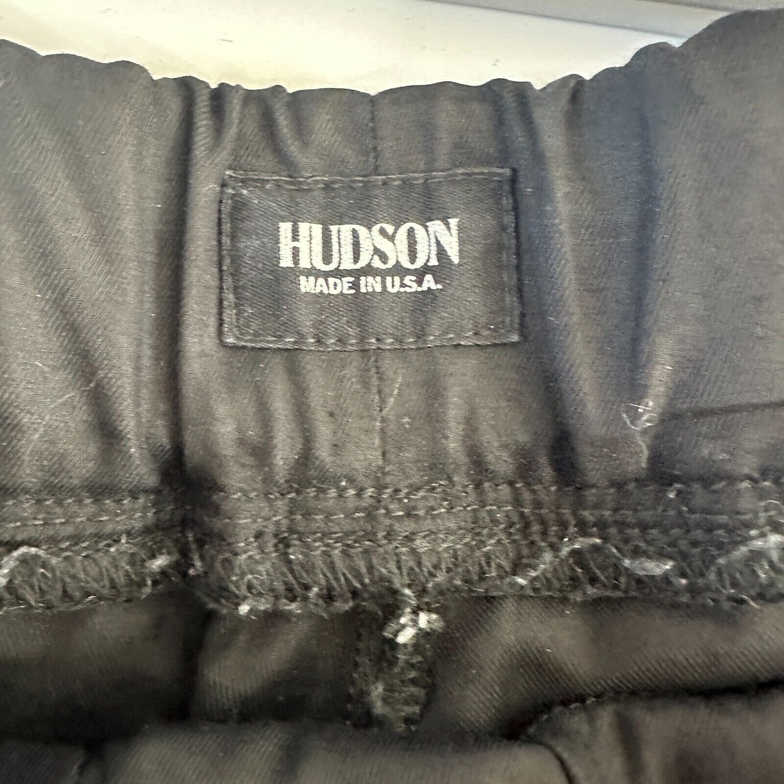 Hudson Revolve Hudson Katie Crop Black Jogger Zip Pocket Pants 26 Size 26" / US 2 / IT 38 - 8 Thumbnail