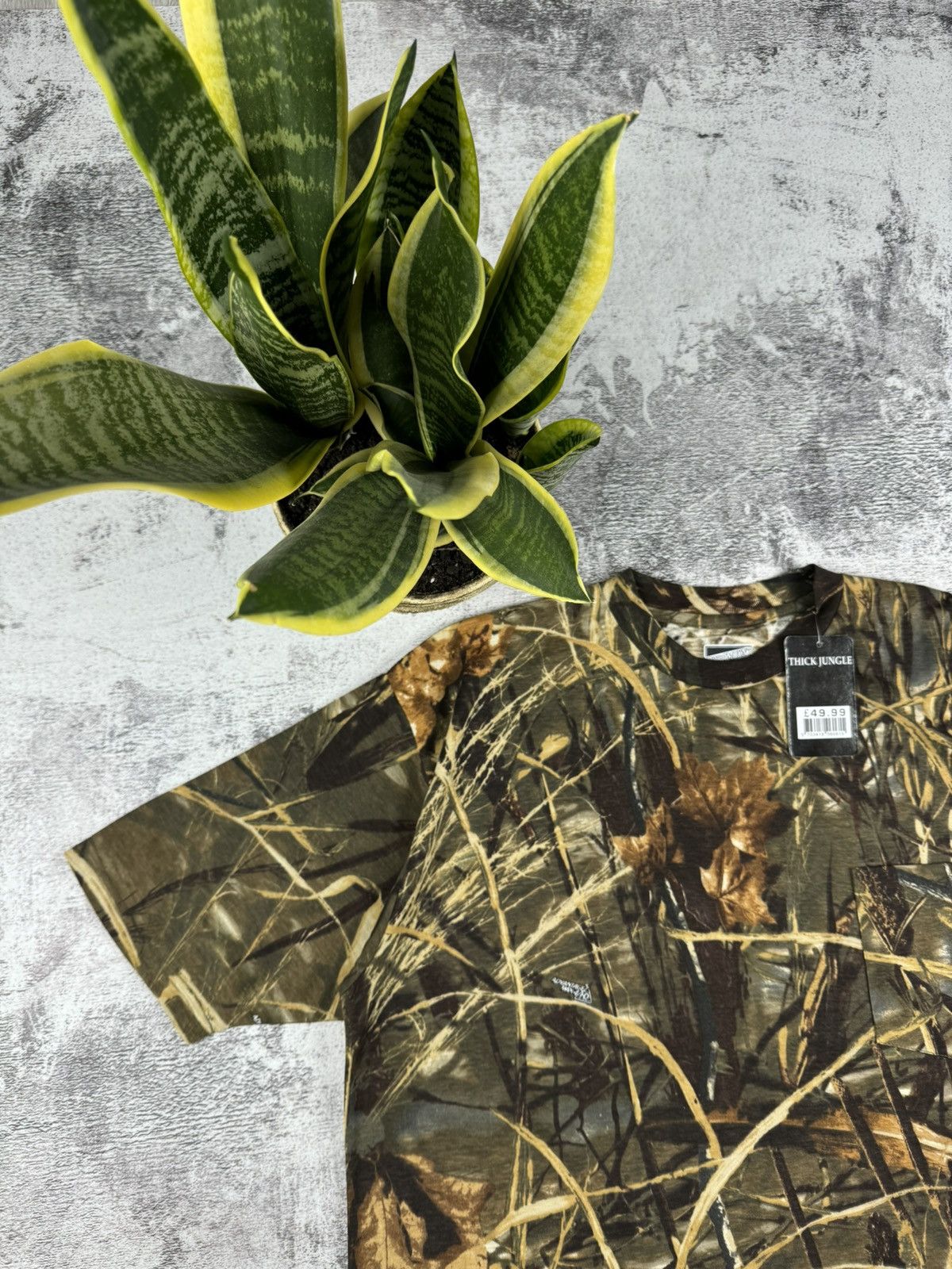 Realtree Vintage NEW Camo Realtree Thick Jungle Army Y2K T Shirt Tee Size US XL / EU 56 / 4 - 3 Thumbnail