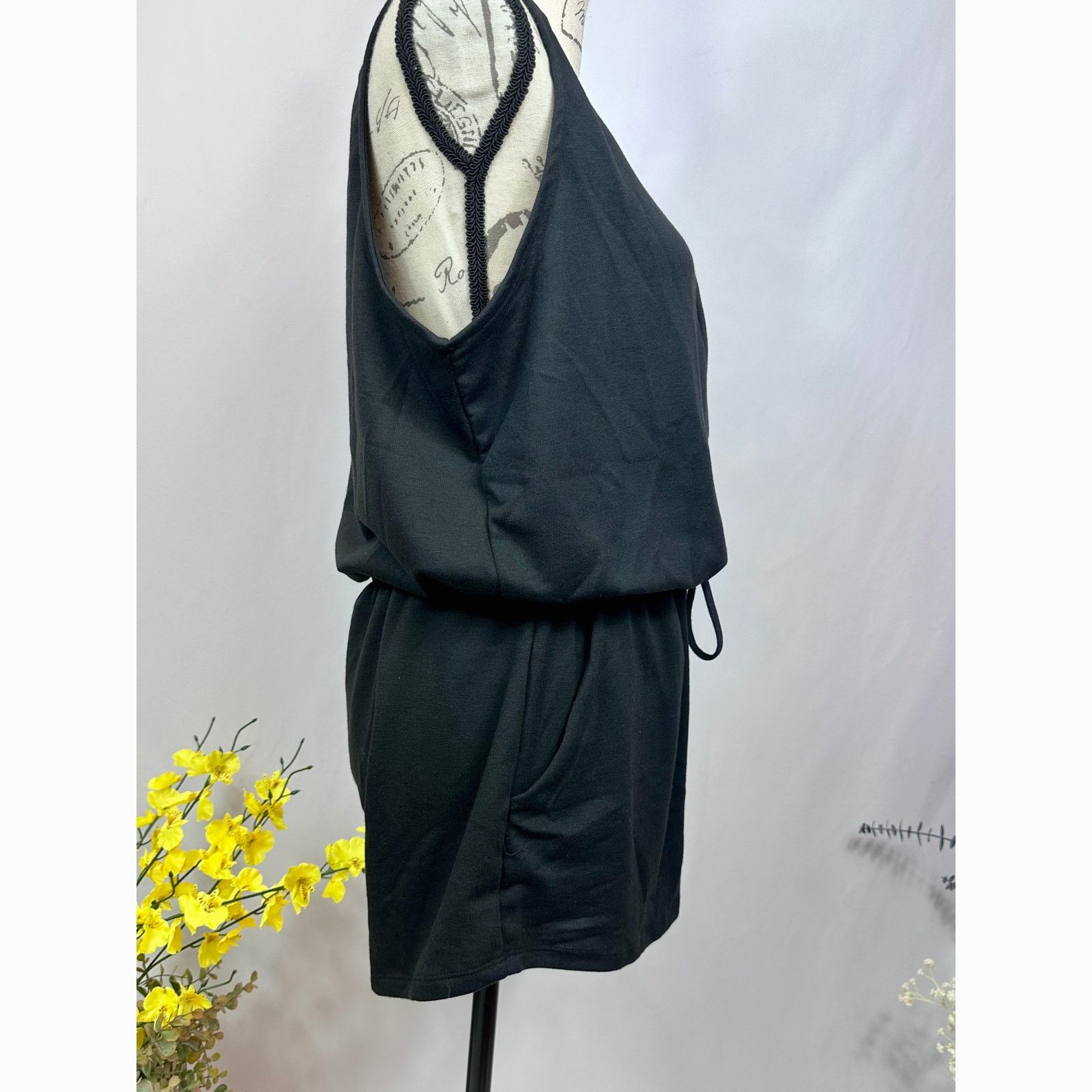 Other LBLC the Label Lauren Romper Drawstring Waist Pockts Black L Size 30" / US 8 / IT 44 - 12 Thumbnail