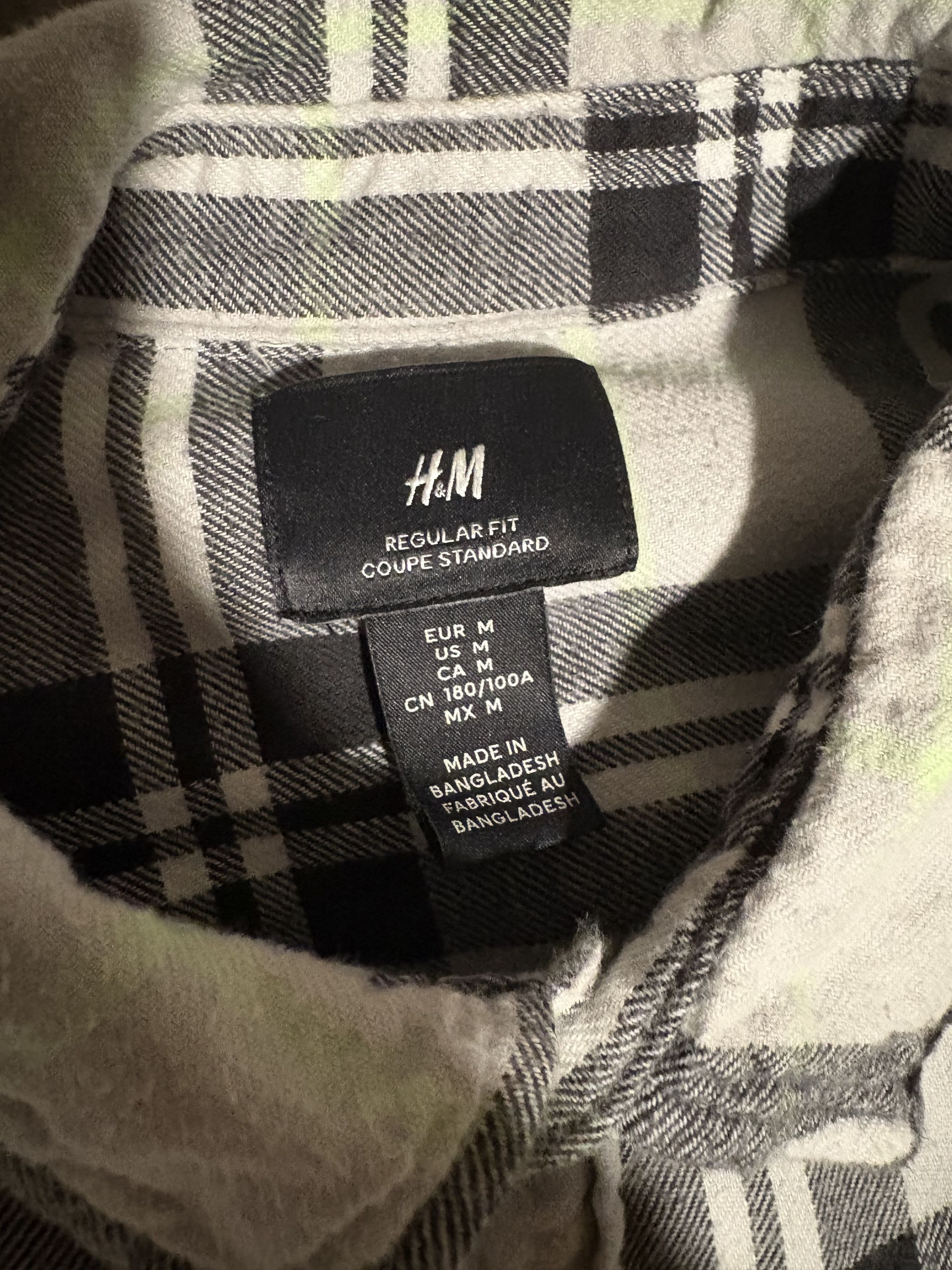 H&M H&M White and Grey Flannel Button Up Shirt Size US M / EU 48-50 / 2 - 3 Thumbnail
