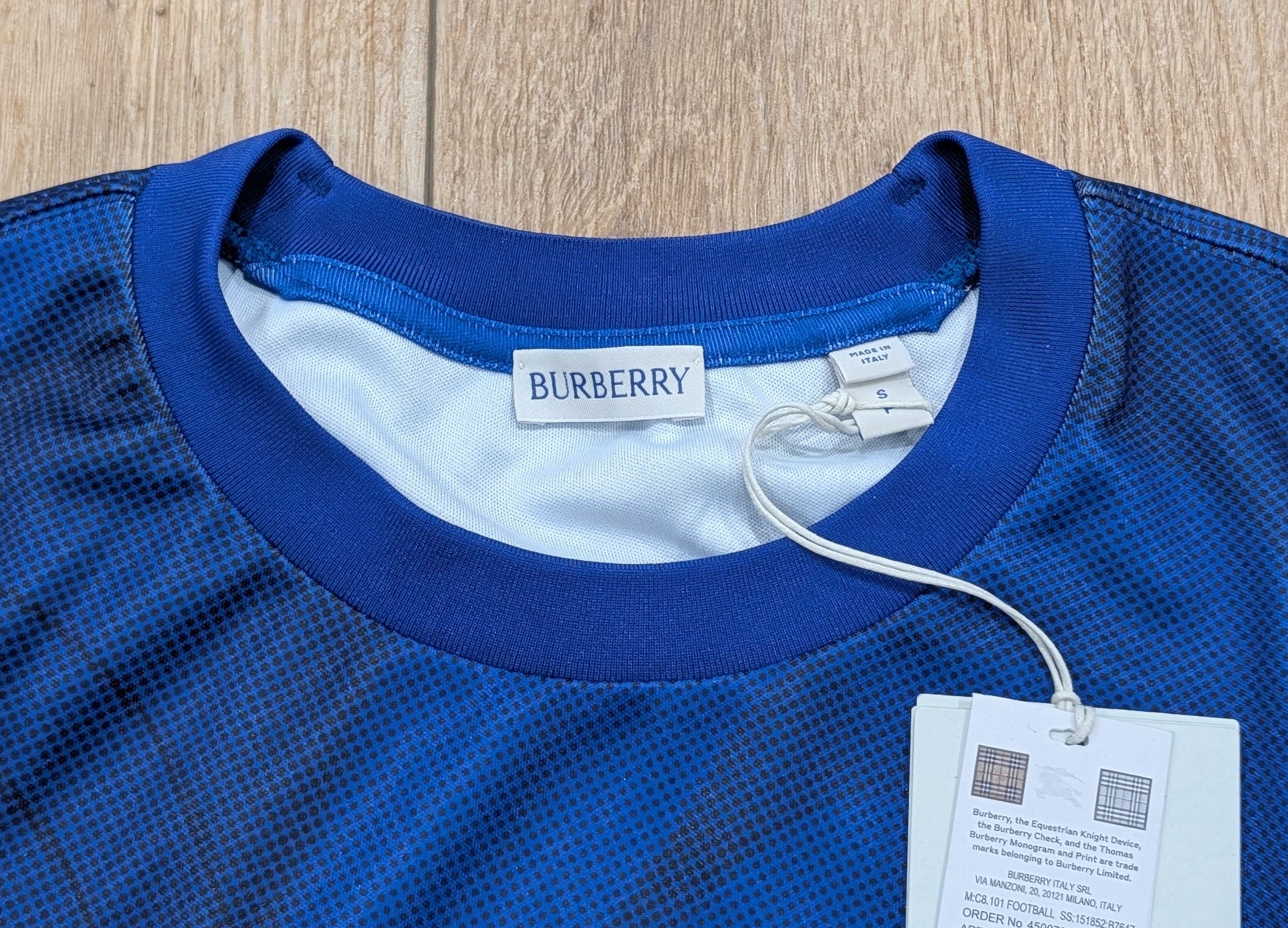 Burberry Burberry Floral Print Polyester Crewneck T-Shirt Blue Small Size US S / EU 44-46 / 1 - 7 Thumbnail