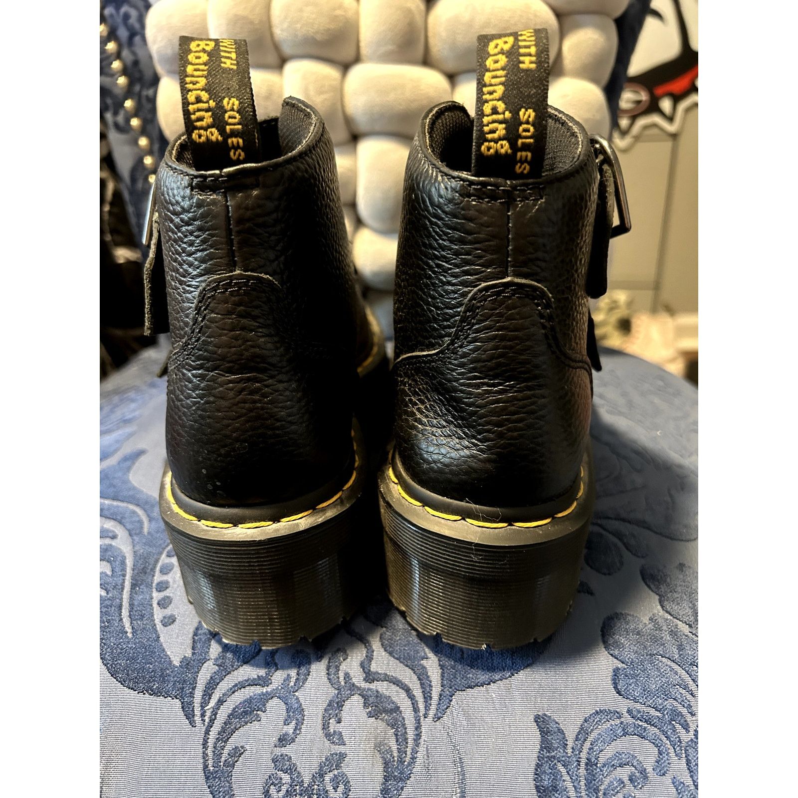 Dr. Martens Dr Martens Devon Black Hearts size 7/EU 38 Size US 7 / IT 37 - 5 Thumbnail