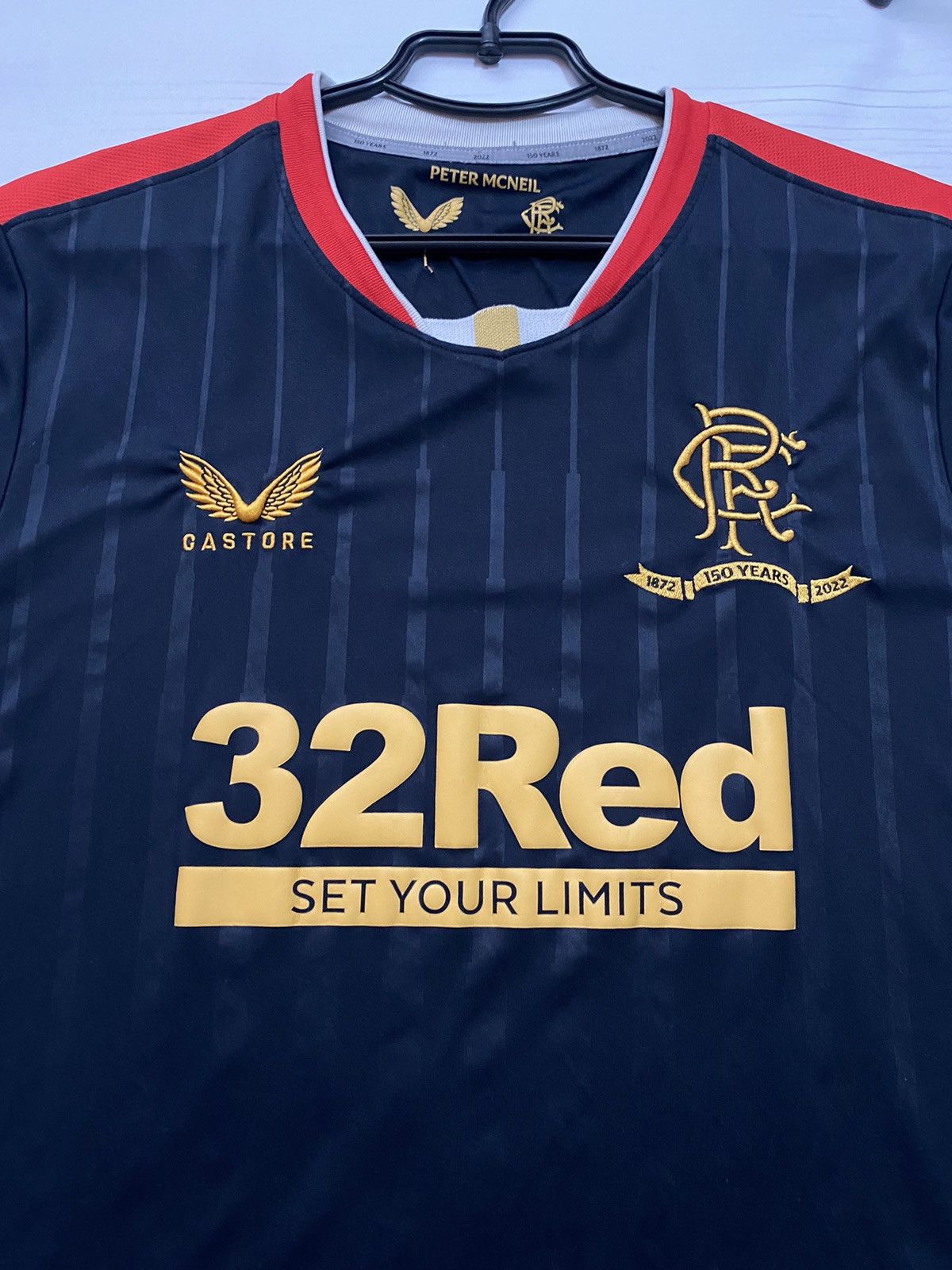 Castore Rangers 2021/22 away soccer jersey football y2k t shirt Size US L / EU 52-54 / 3 - 7 Thumbnail