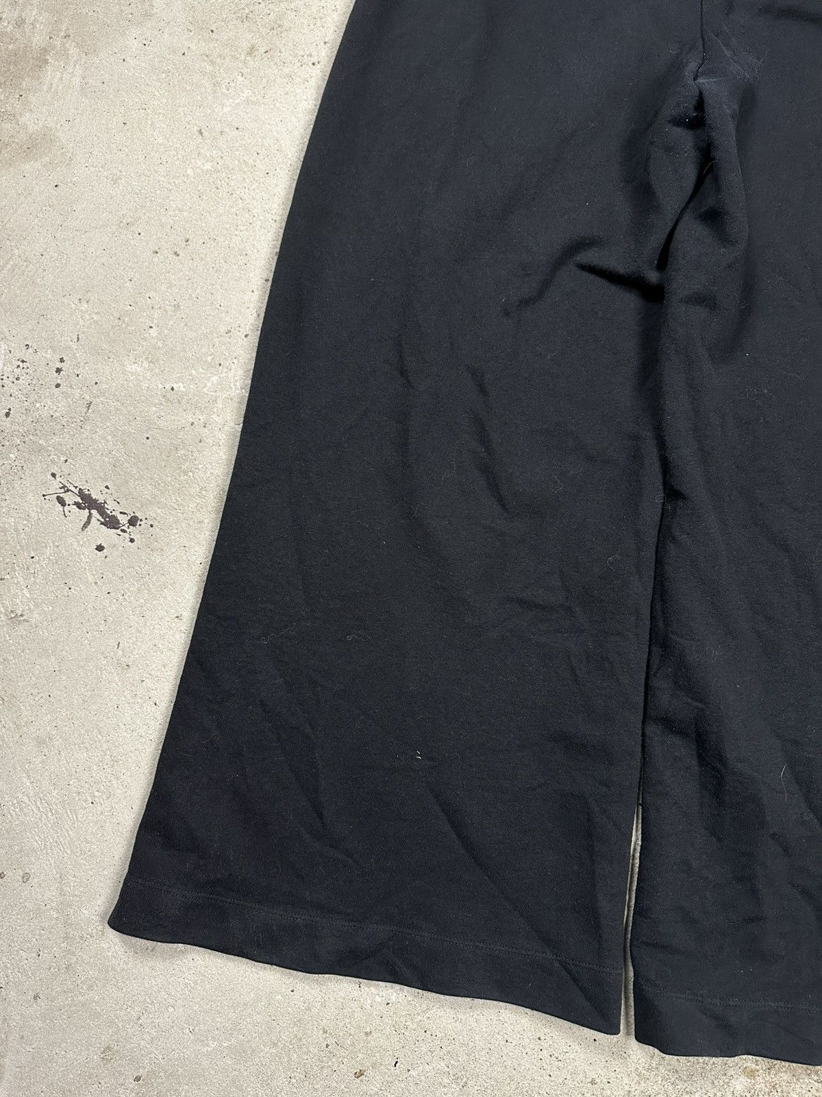 Japanese Brand × Vintage Vintage Y2K ULTRA BAGGY Black Sweatpants Wide Legs Loose Size US 34 / EU 50 - 10 Thumbnail
