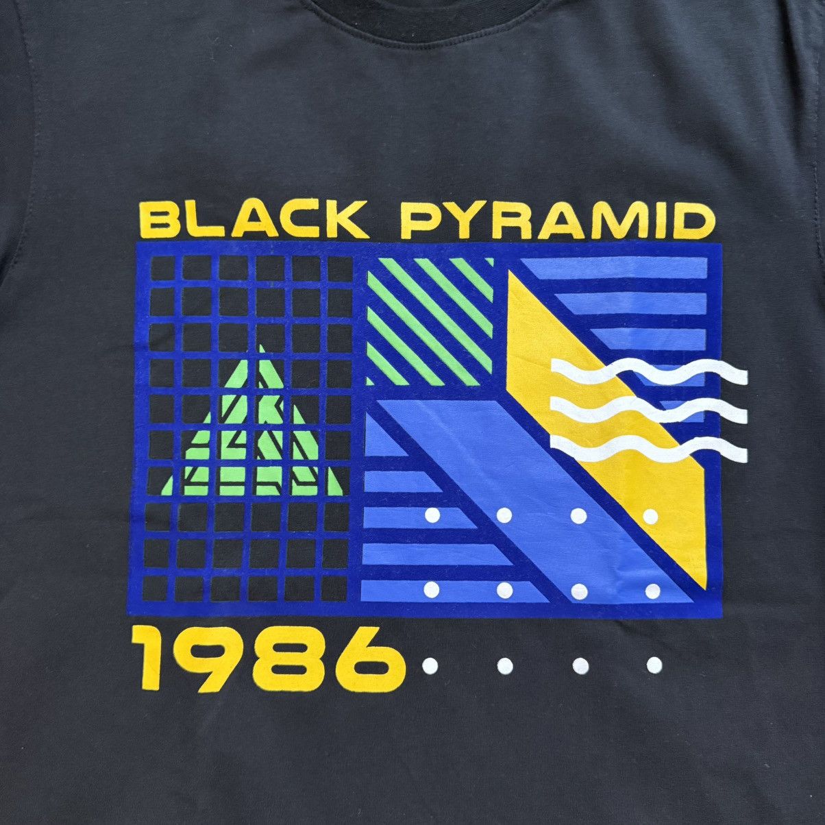 Black Pyramid Black Pyramid 1986…. T-Shirt Size US S / EU 44-46 / 1 - 4 Thumbnail