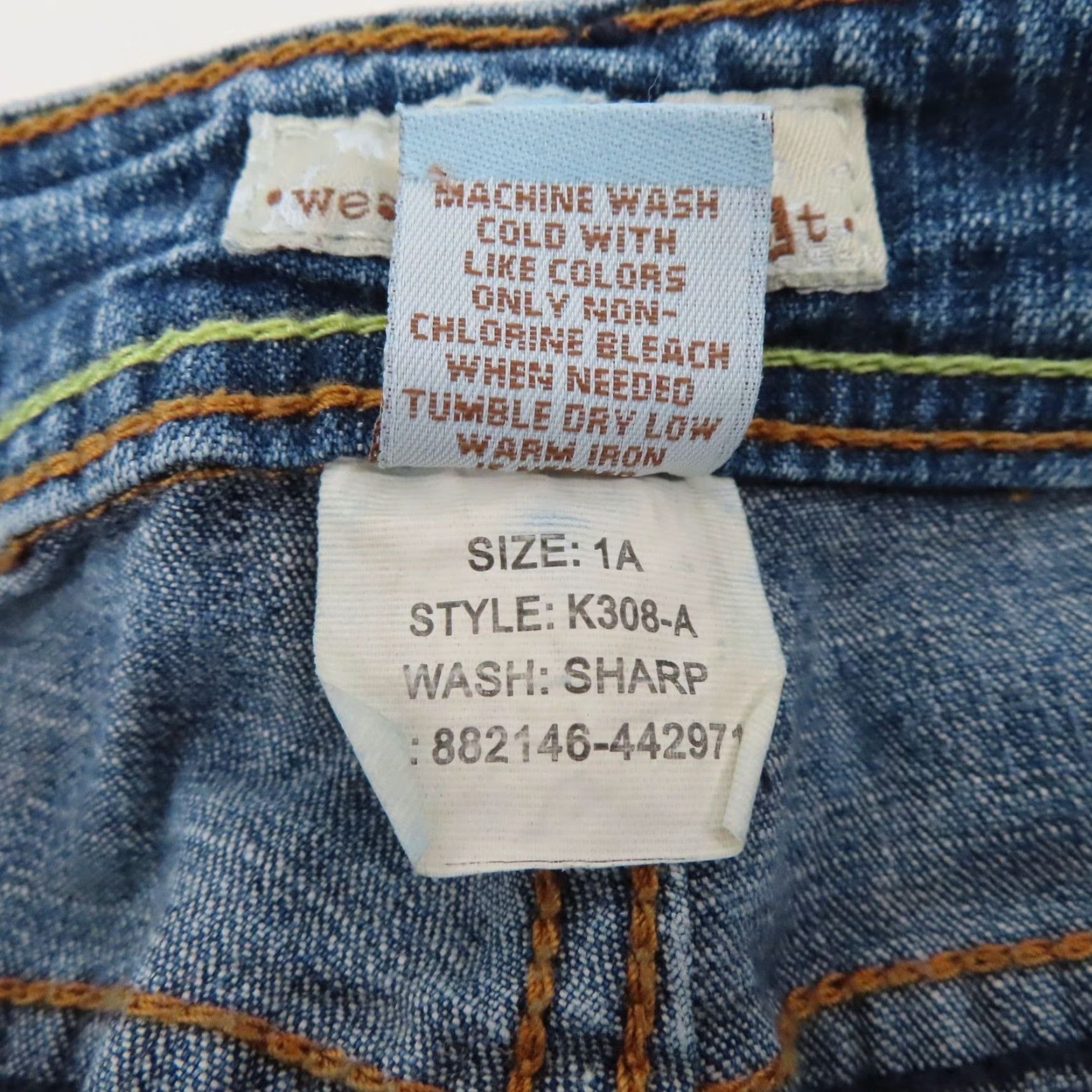 Vintage SO Juniors Jeans 1 Average Low Rise Medium Blue Wash Denim Cotton Blend 5-Pocket Bootcut Womens Jeans Size 25" / US 0 / IT 36 - 7 Thumbnail