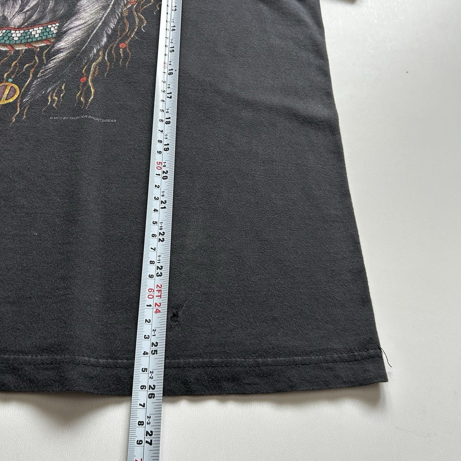 Vintage Vintage 90s Native American Eagle Art T-Shirt Medium Faded Size US M / EU 48-50 / 2 - 7 Thumbnail