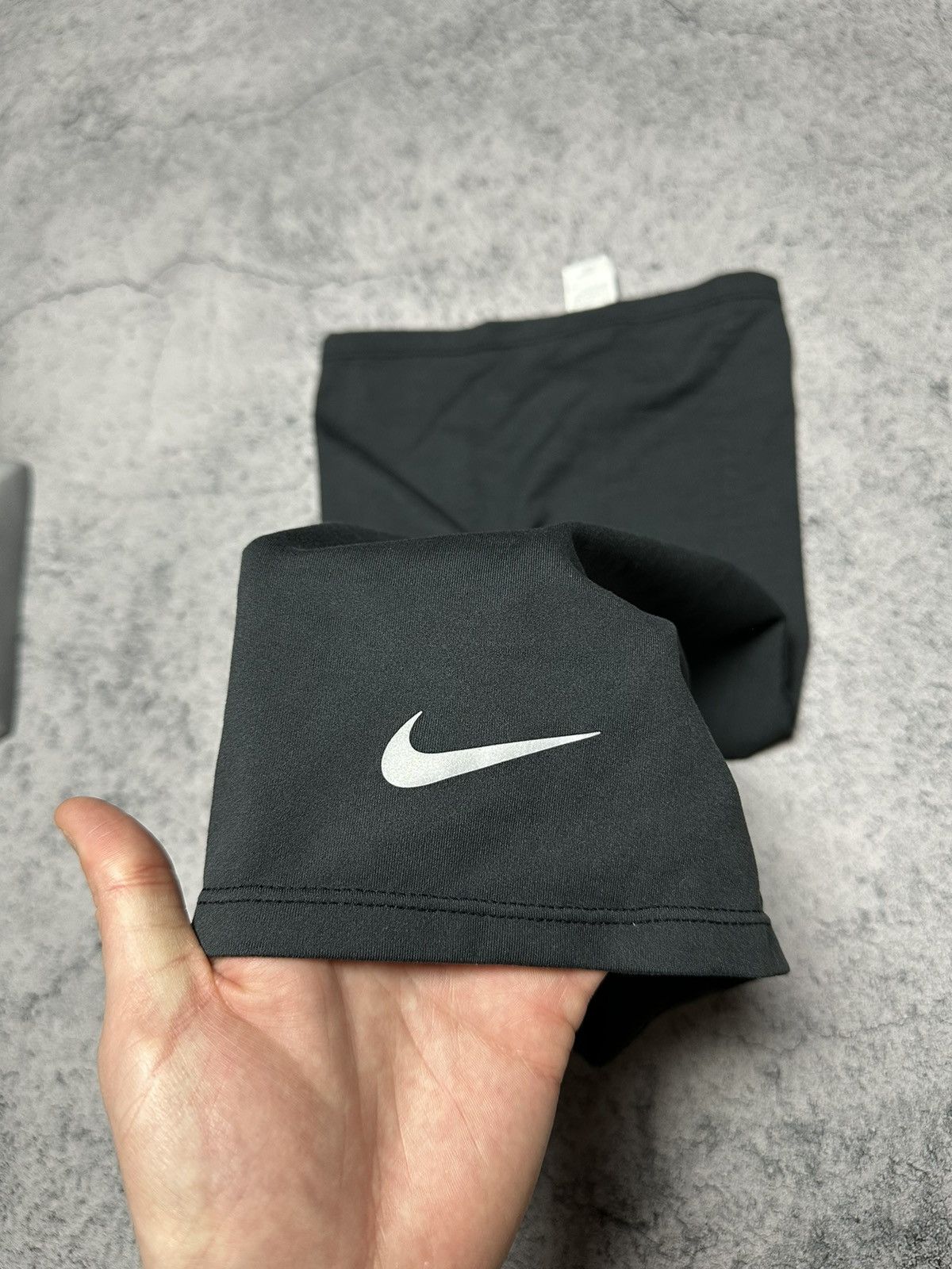 Nike Nike Dri-Fit Neck Wrap Warmer Buff Size ONE SIZE - 5 Thumbnail