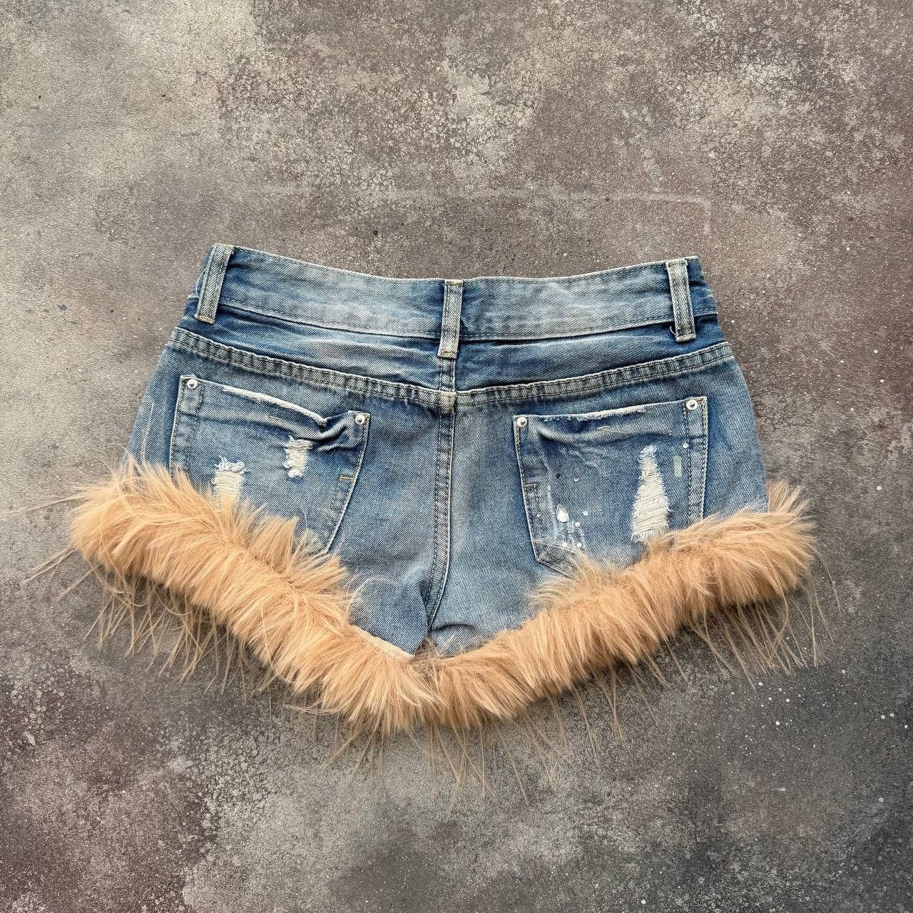 20471120 × Vintage 2000’s Aesthetic Y2K Faux Fur Vintage Mini Denim Shorts Size 27" / US 4 / IT 40 - 7 Thumbnail