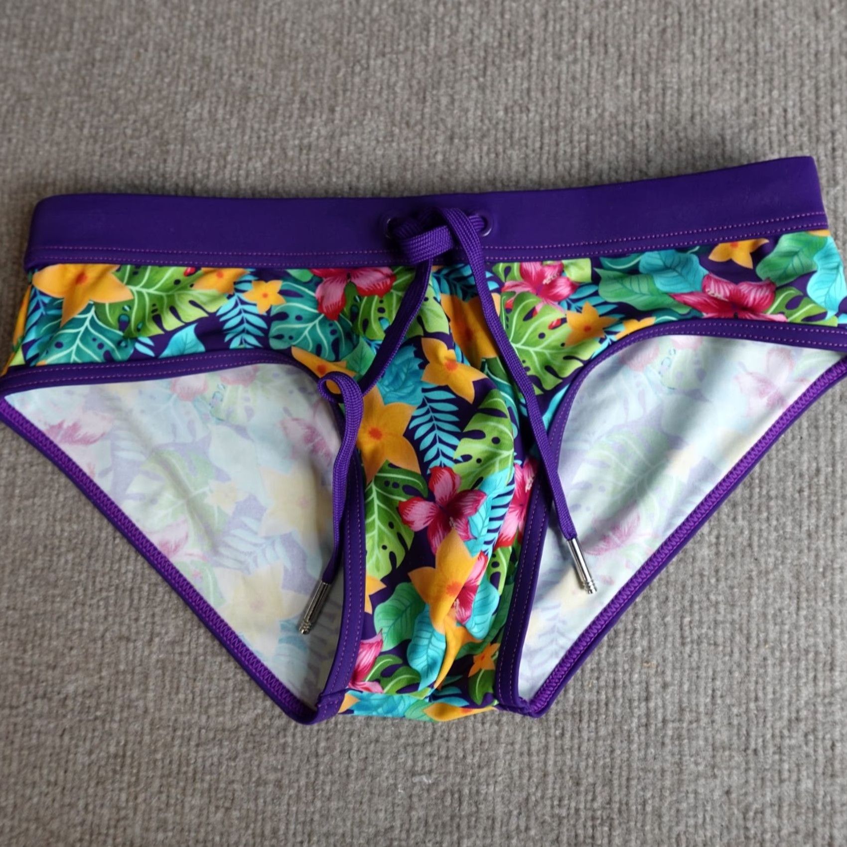 Swims ST33LE Men's Swim Brief Small Blue Purple Floral Drawstring Bottom Swimsuit MENS S BLUE Floral Strap Size US 29 - 2 Thumbnail