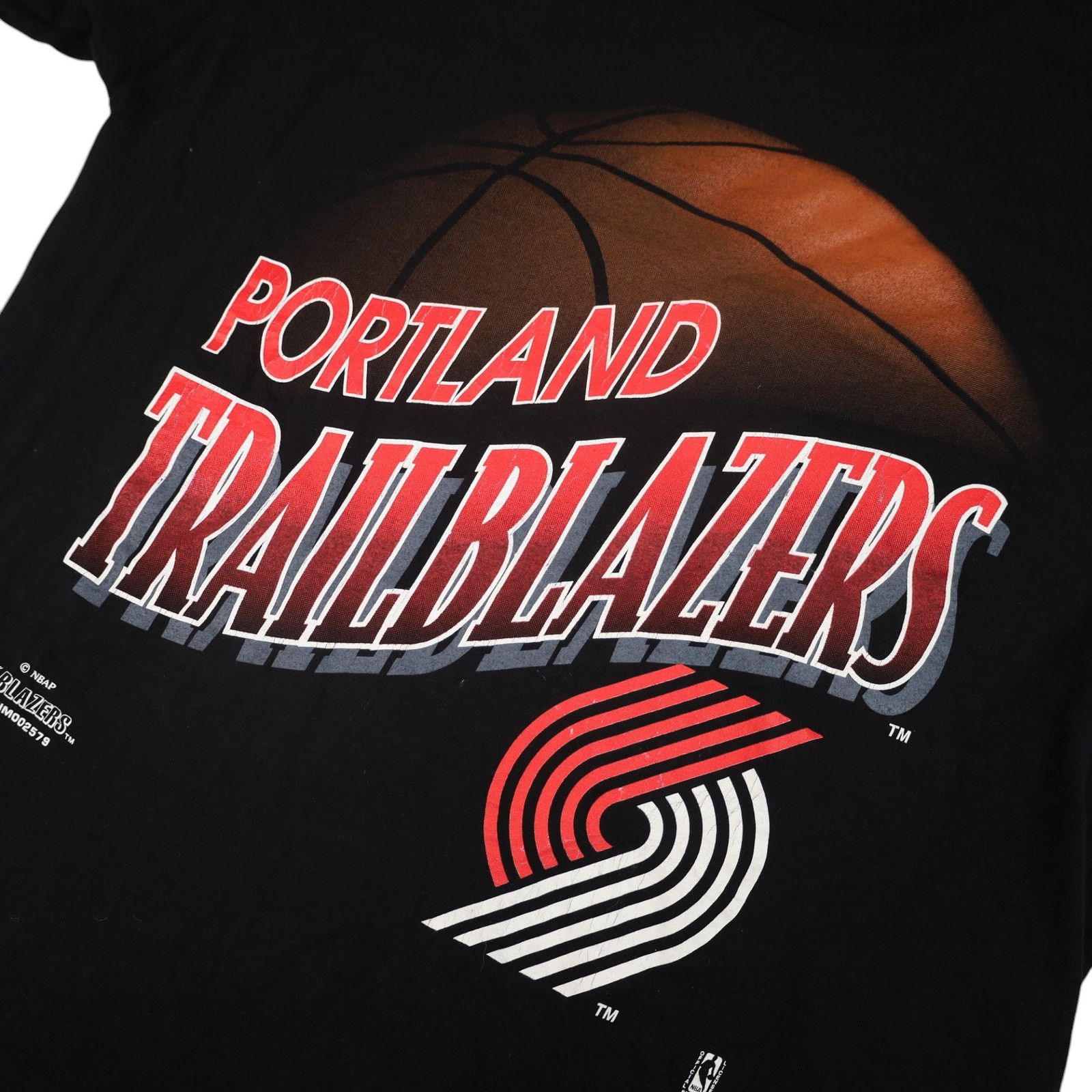 NBA × Nutmeg × Vintage Vintage Nutmeg Portland Trailblazers Graphic T Shirt Size US L / EU 52-54 / 3 - 4 Thumbnail