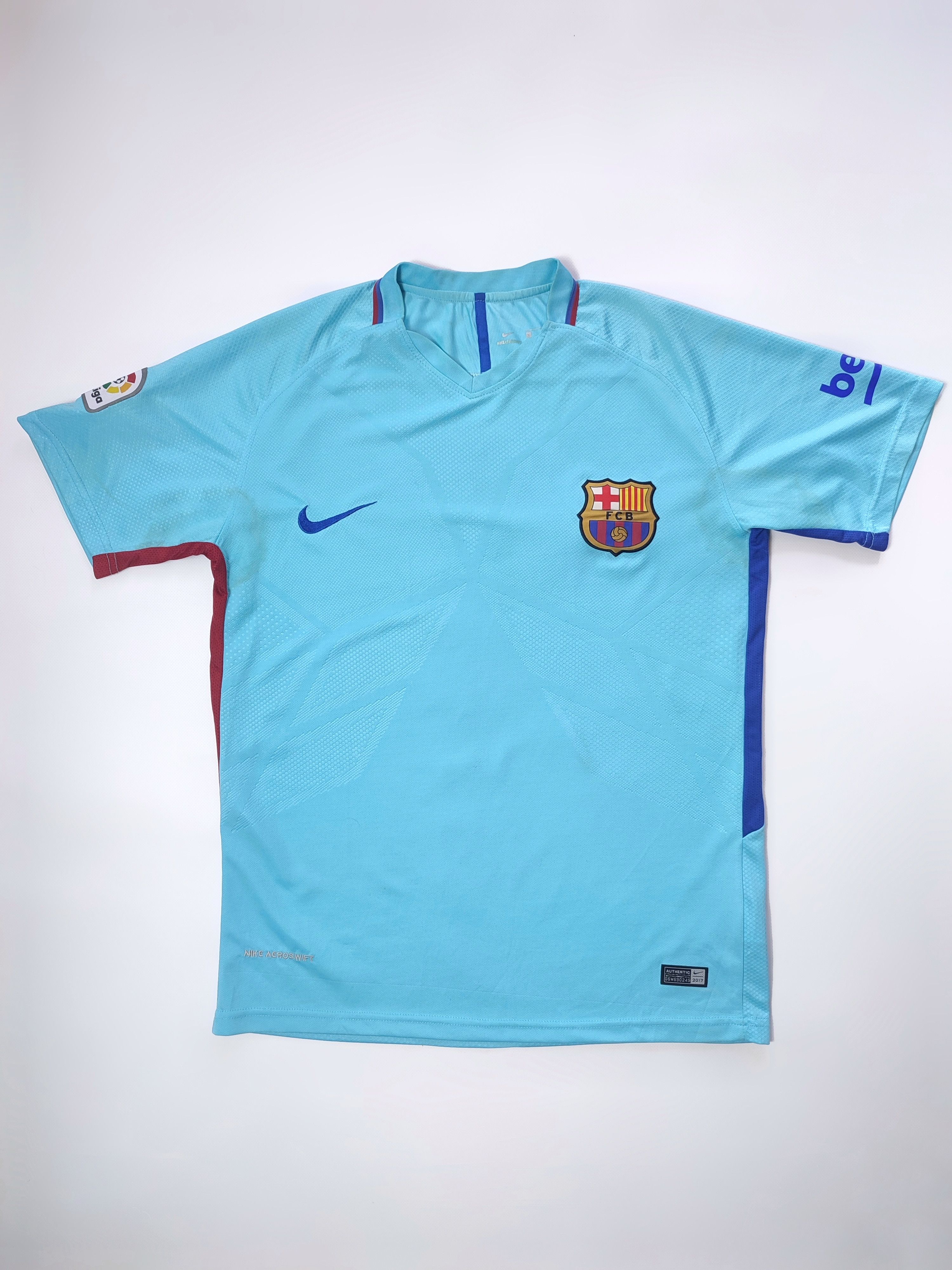 Nike Nike FC Barcelona 2010-2011 AW Jersey Light Blue UNICEF Size US L / EU 52-54 / 3 - 1 Thumbnail
