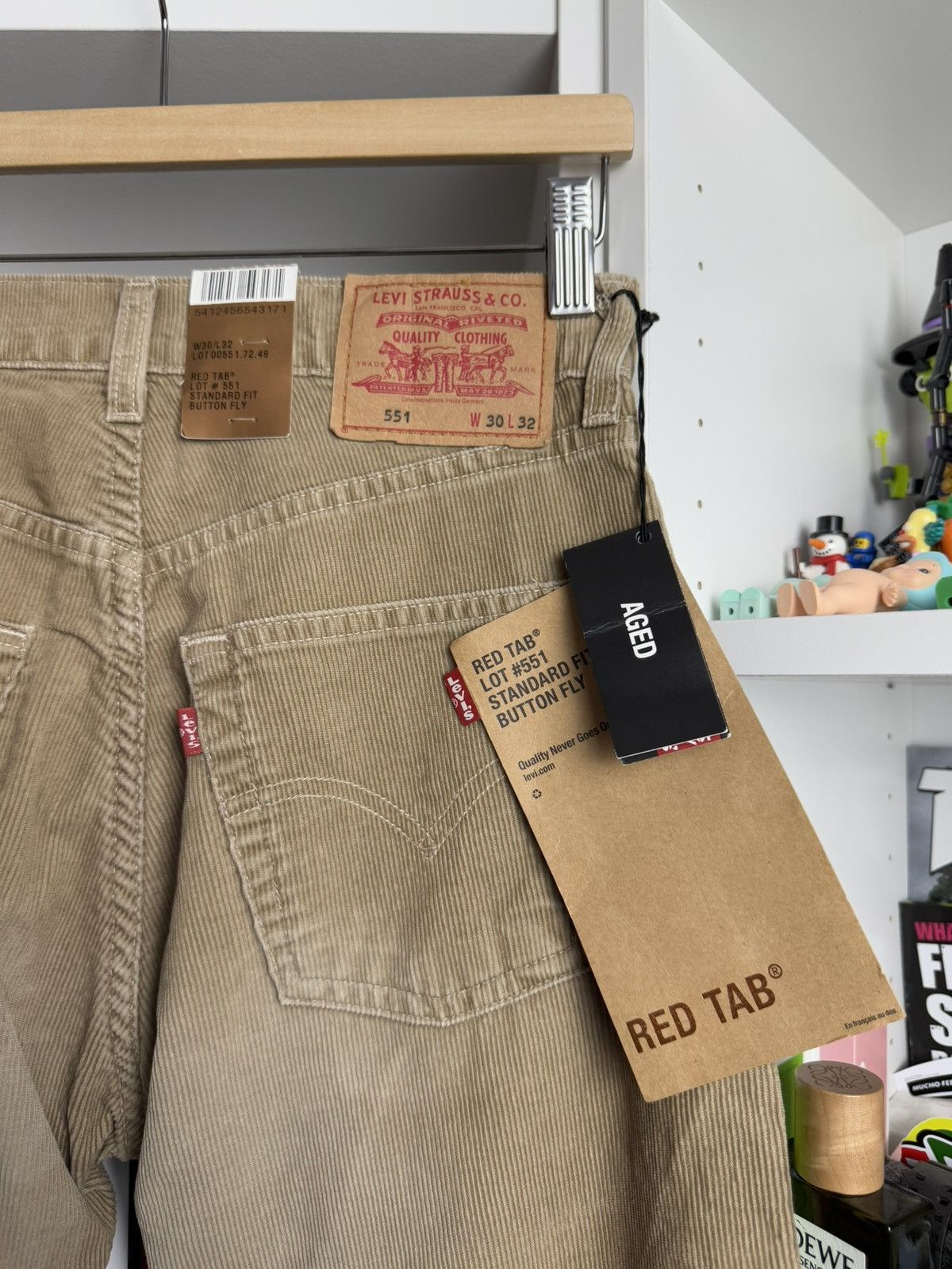 Cowboy Equipment × Designer × Levi's Levi’s 551 aged corduroy pants 30x32 casual cowboy 90s 00s Size US 30 / EU 46 - 3 Thumbnail