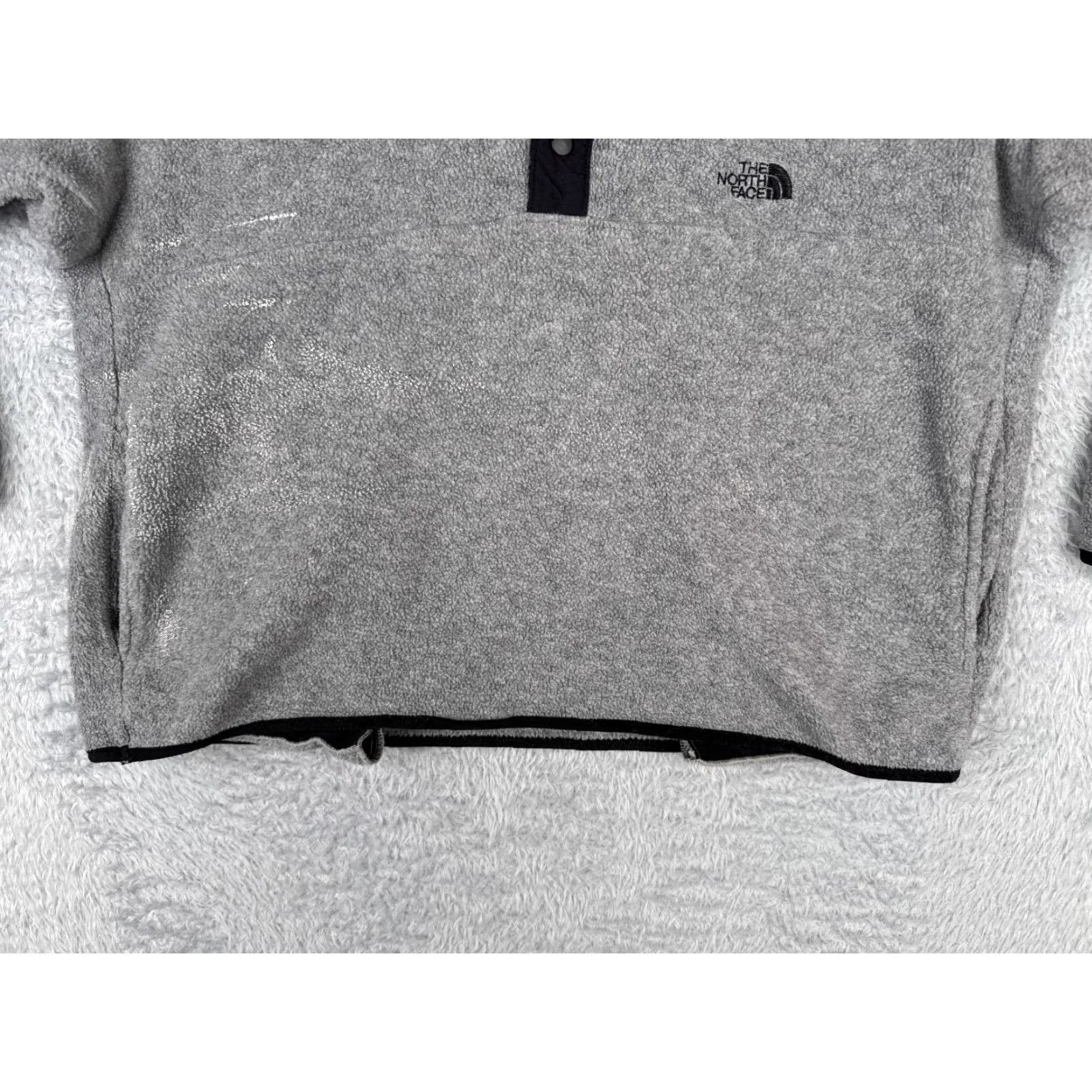 The North Face VINTAGE The North Face Sweater Mens Medium Gray Armadilla 1/2 Button Fleece Poly Size US M / EU 48-50 / 2 - 5 Thumbnail