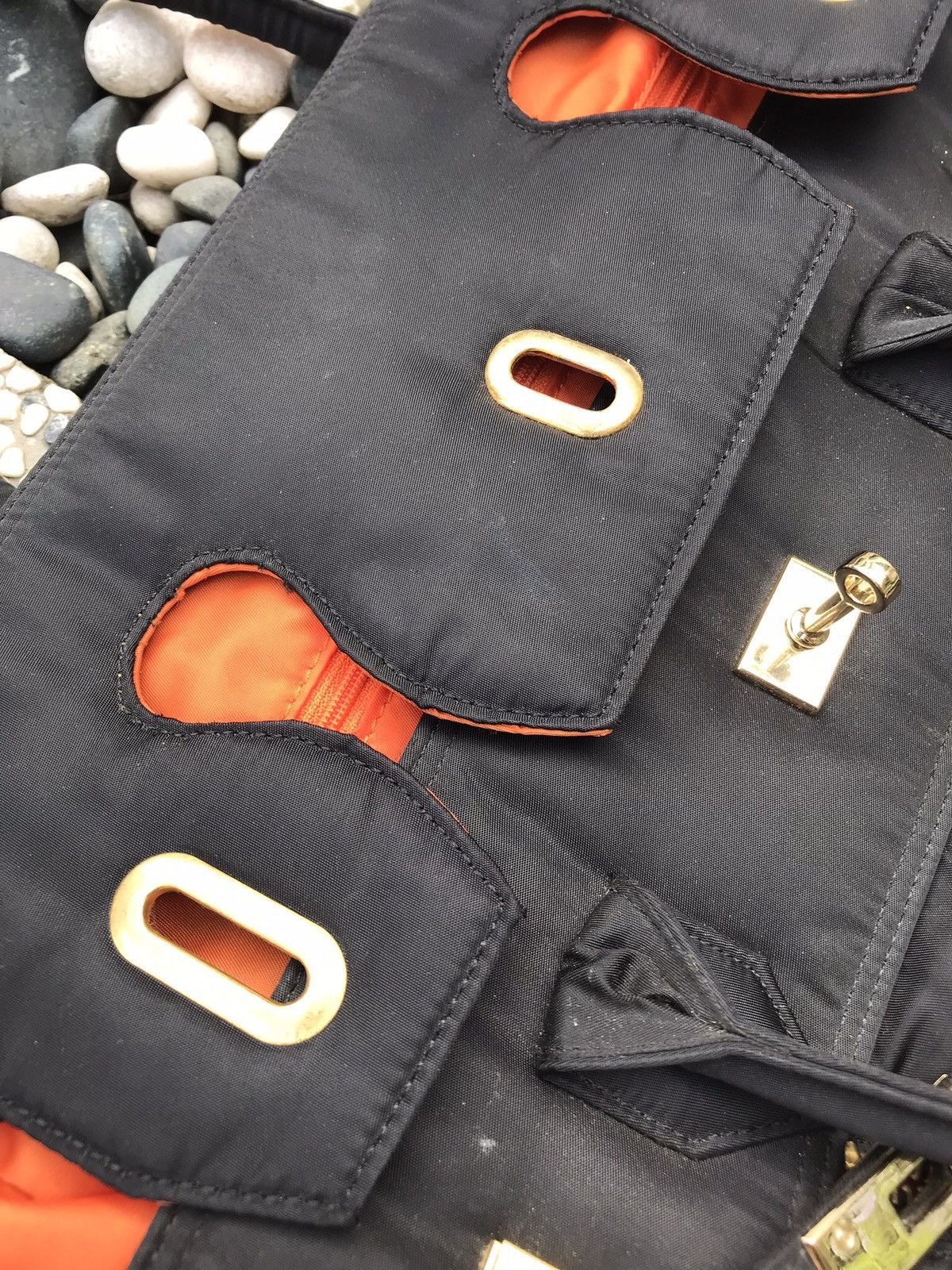 Japanese Brand DEZERT INDUSTRY TYPE HANDBAG HANDMADE 🇯🇵 Size ONE SIZE - 9 Thumbnail