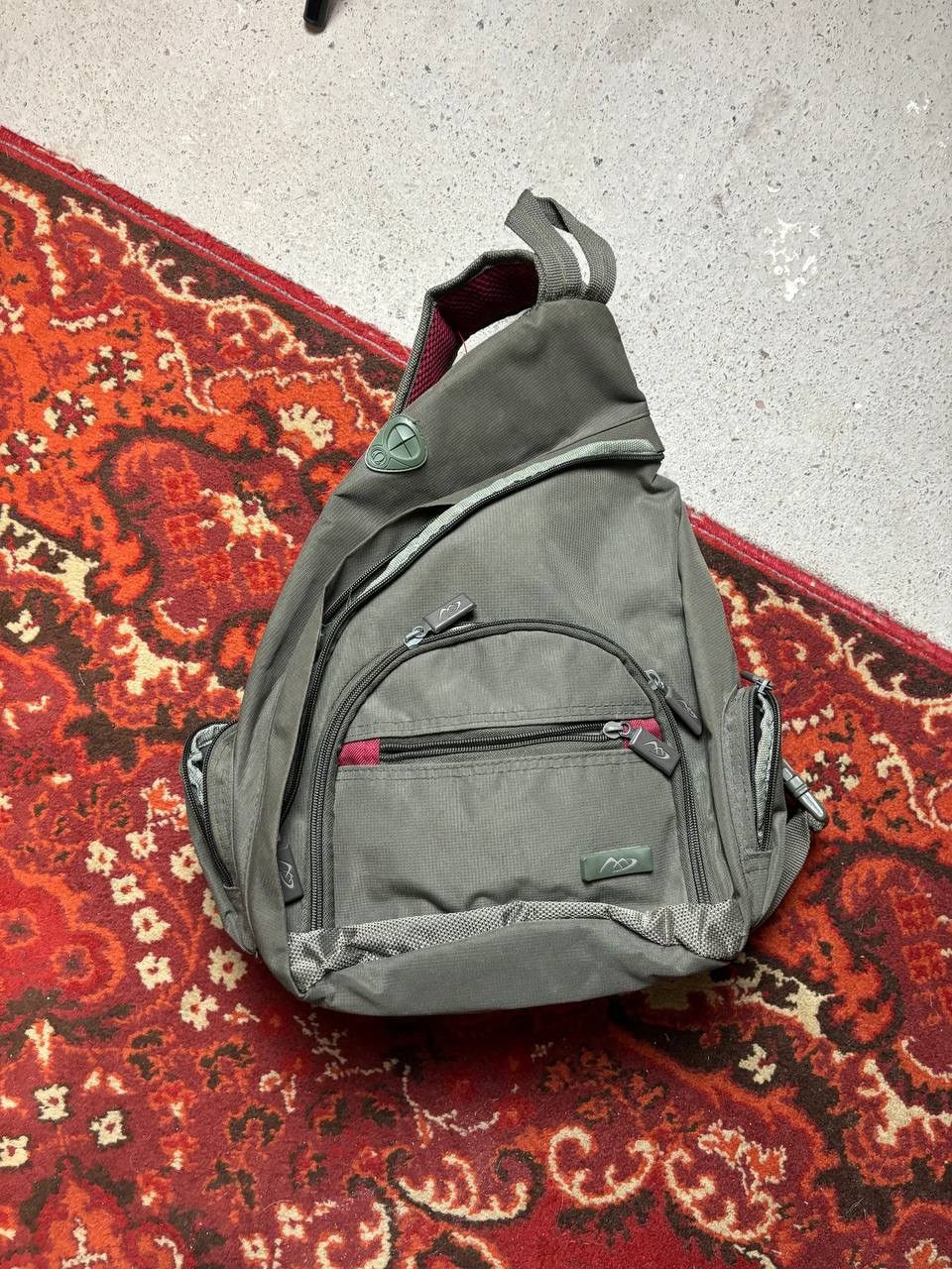 Vintage Vintage Y2K Multi pocket Slim Bag Japanese Size ONE SIZE - 1 Thumbnail