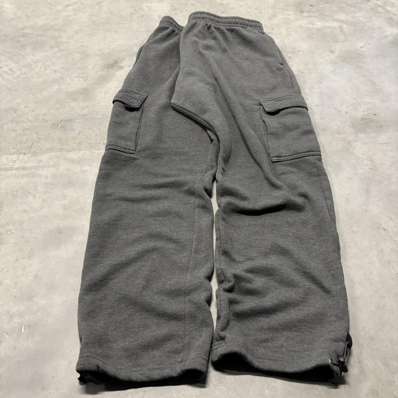 Japanese Brand × Vintage Crazy Vintage Y2K/2000s Dark Grey Streetwear Essential Cargo Sweatpants! Size US 34 / EU 50 - 3 Thumbnail
