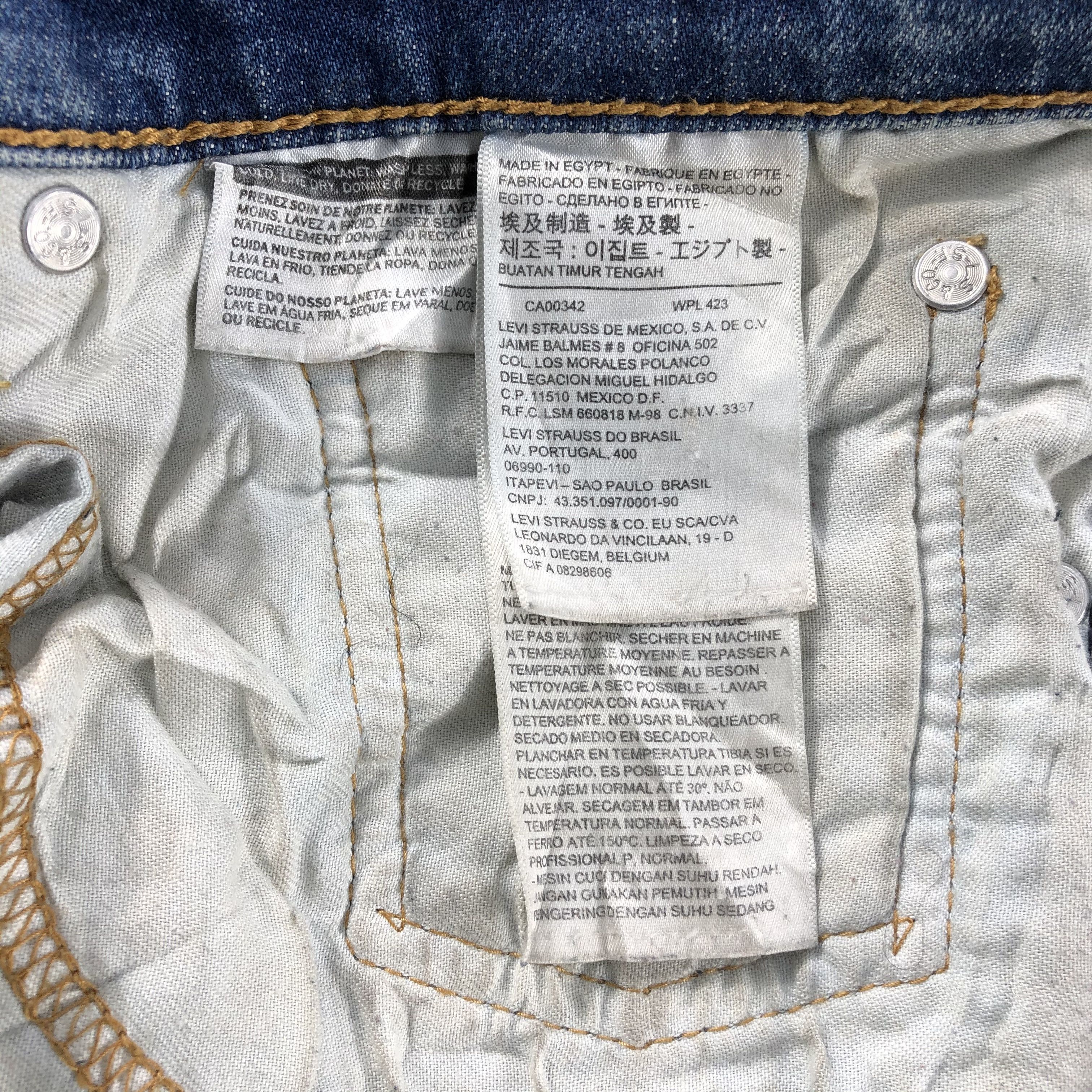 Levi's Vintage Distress Levis 511 Jeans- J1326 Size US 37 - 9 Thumbnail