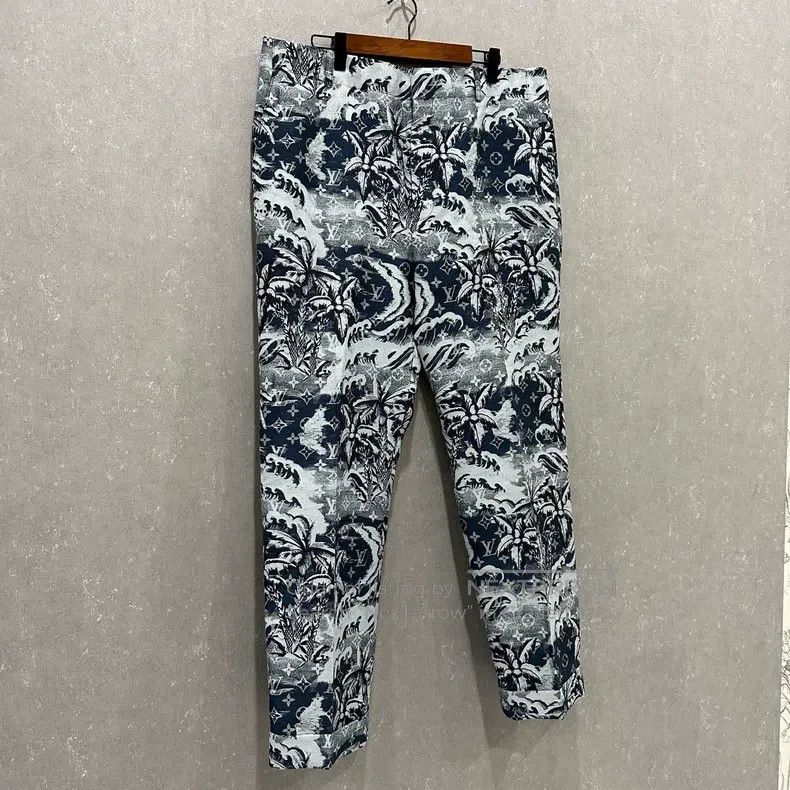 Louis Vuitton Louis Vuitton size US 52 SS 24 Plant Full Print Zip Pocket Size US 36 / EU 52 - 2 Thumbnail